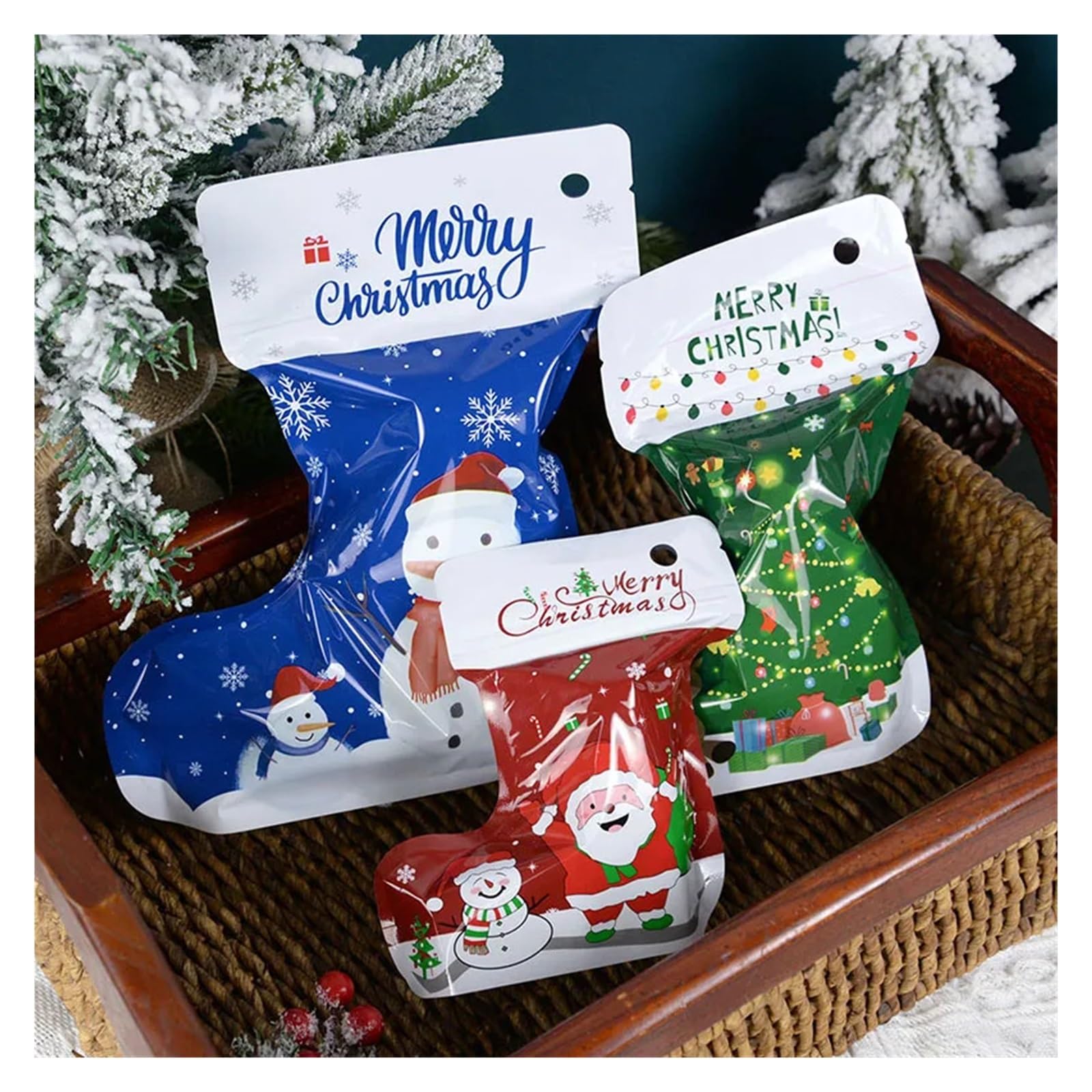 AOBKIAT 24 stuks cadeauzakjes voor Kerstmis, kerstzakjes, papieren zakken met handvat, cadeautassen, voor het opbergen van geschenken, gebak, feestaccessoires (21 x 15 x 8 cm