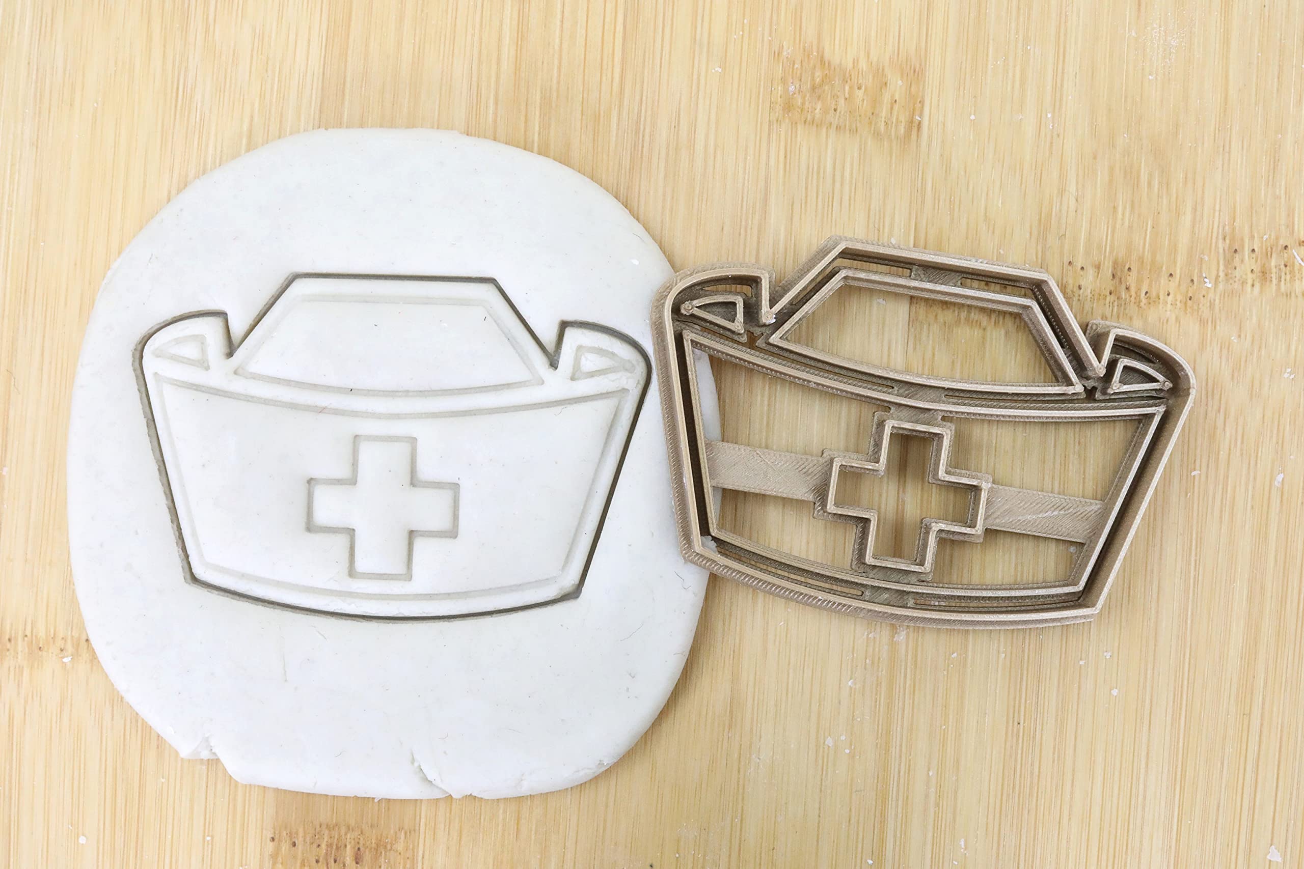 Erste Hilfe/Medizin Set(9st) EKG/Blut Spende/Spritze/Pflaster/Krankenschwester Haube/Krankenwagen/Cookie Cutter Fondant Keksstempel/Ausstechform Keksausstecher Plätzchen ca. 8cm