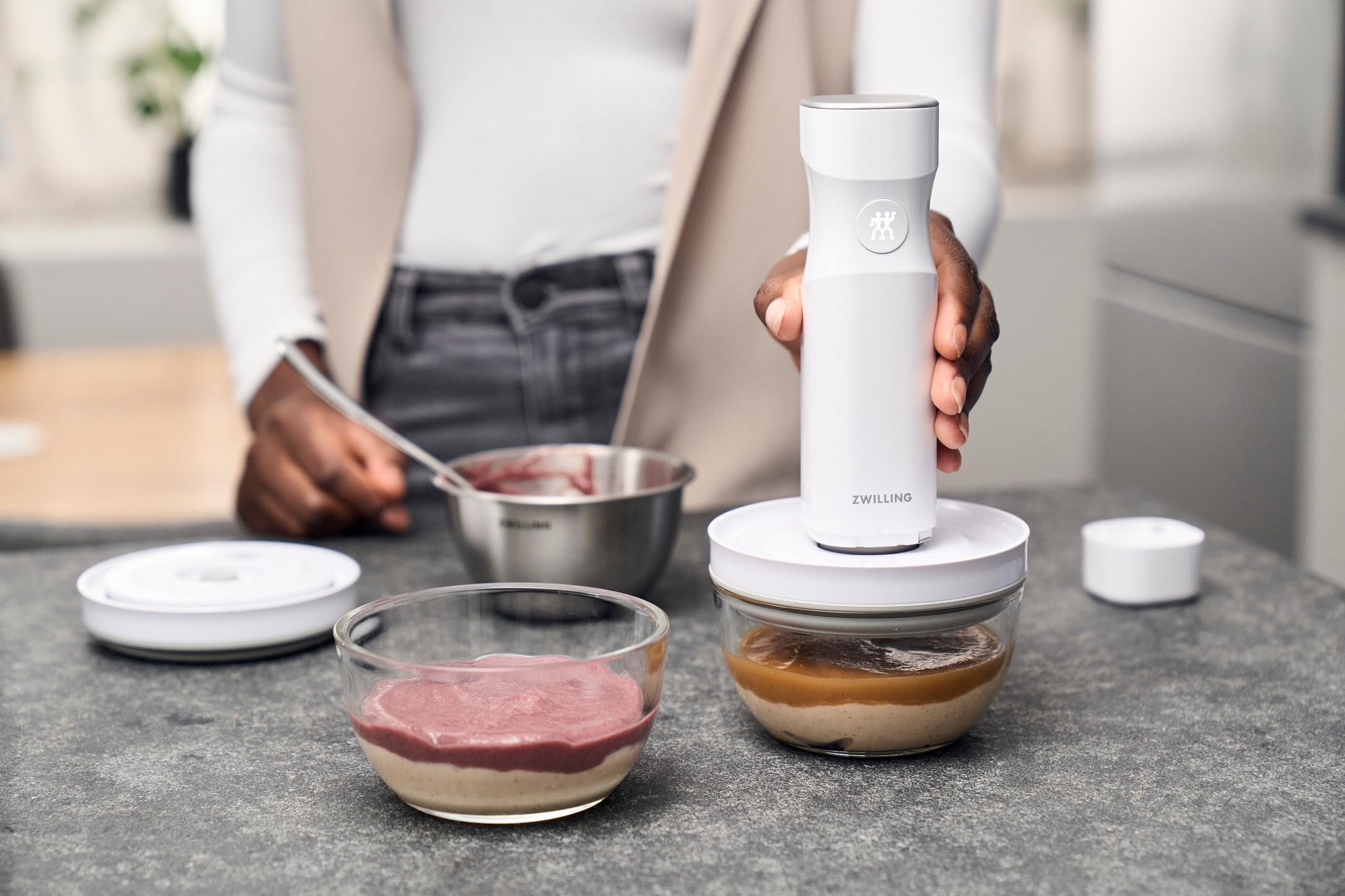 ZWILLING Fresh & Save BOWLS - Juego de iniciación al vacío (11 piezas, vidrio/cerámica, S-12 cm, M-18 cm, L-24 cm), bomba