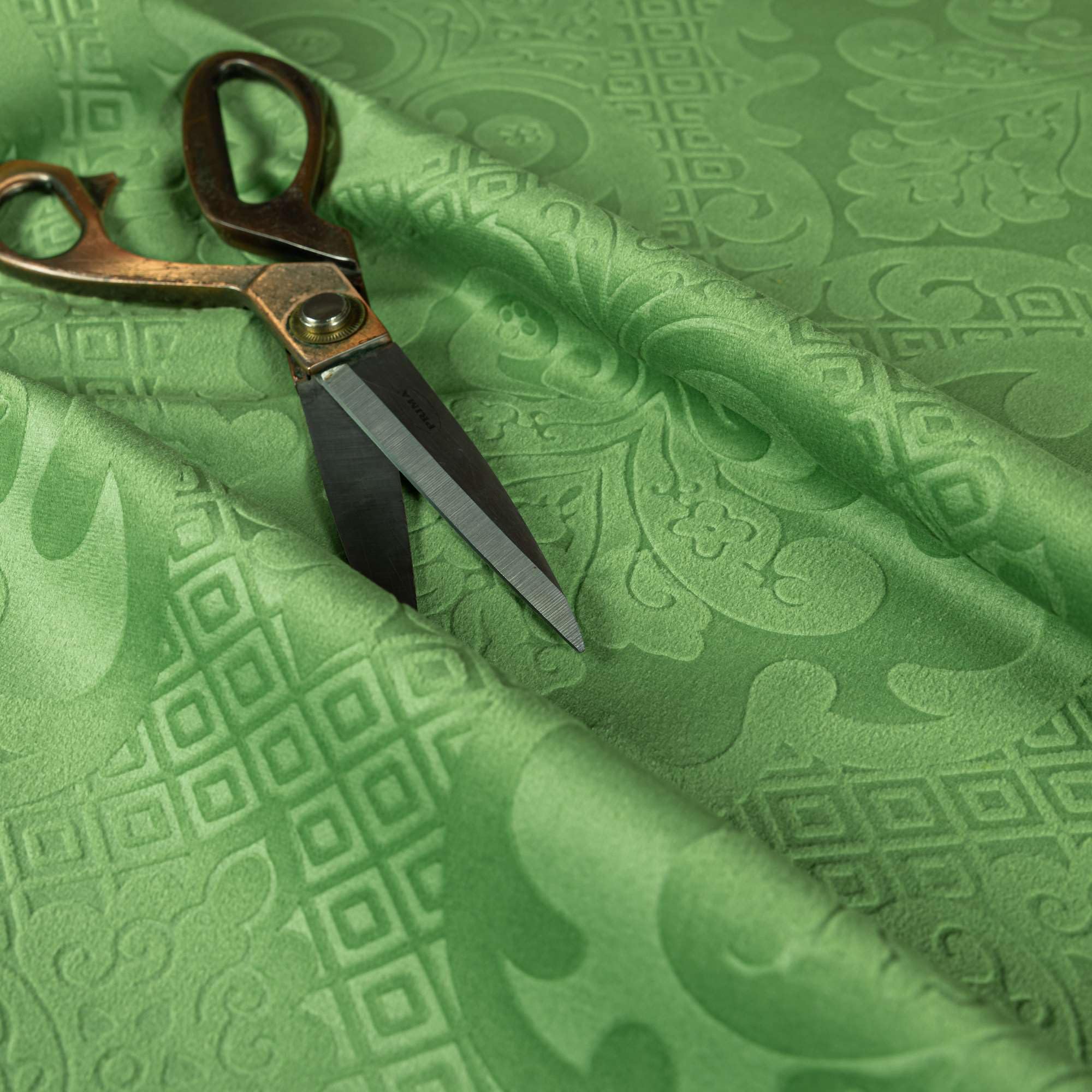 Velvet Embossed Damask Hardwearing Upholstery Fabric, Green