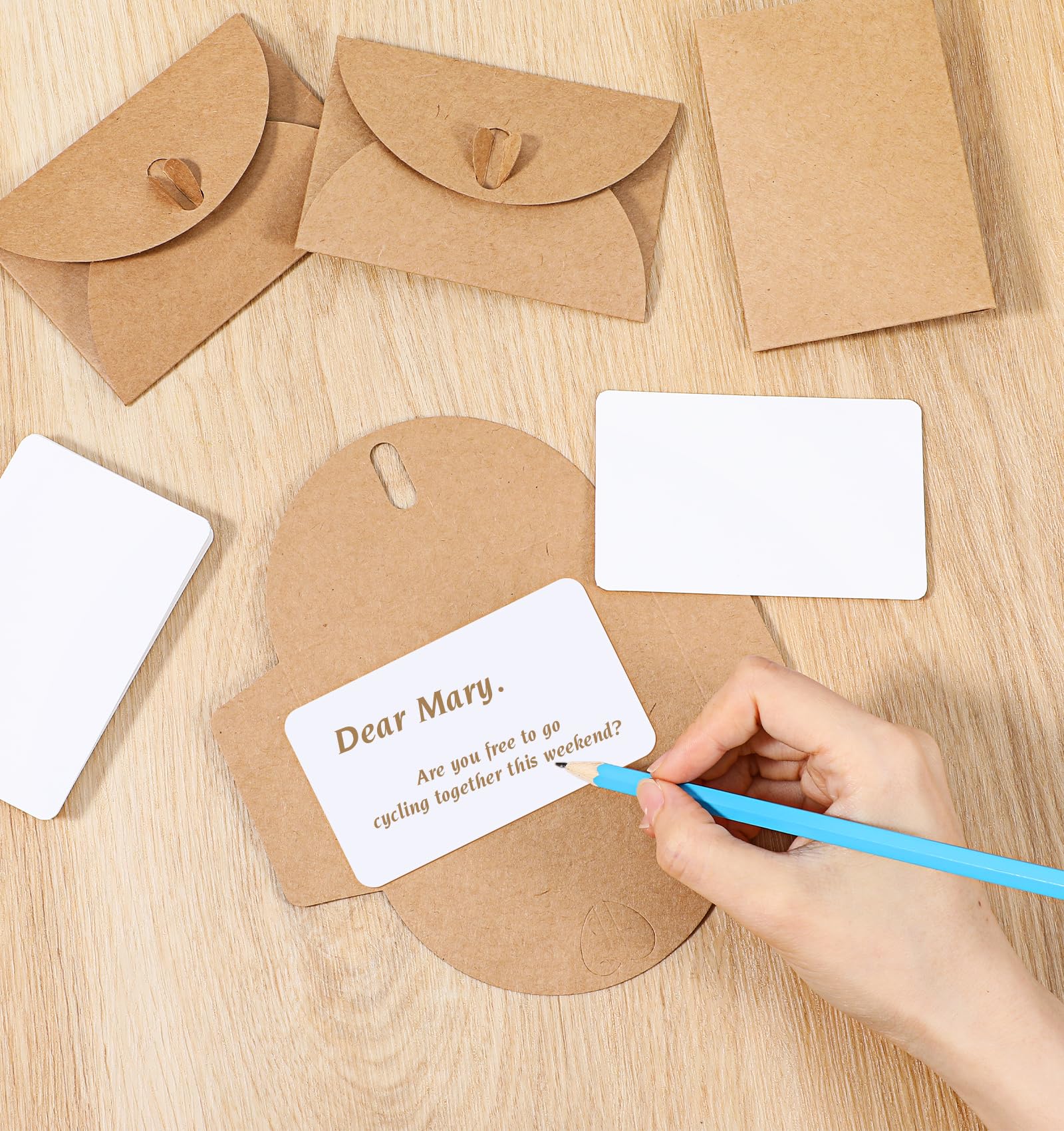 30Pcs Mini Envelopes with Blank Cards - 4.1x2.8 Inch Paper Gift Card Holders, Tiny Heart Clasp Envelopes for Wedding Party Favors, Business & Greeting Cards