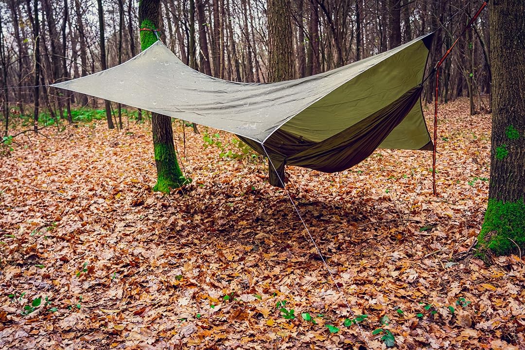 NEO TOOLS Bâche de tente, 360 x 290 cm, imperméable, légère, avec œillets, 4 piquets et 6 cordes, protection contre la neige, la pluie, légère et compacte, pour hamac, camping, randonnée, pique-nique,