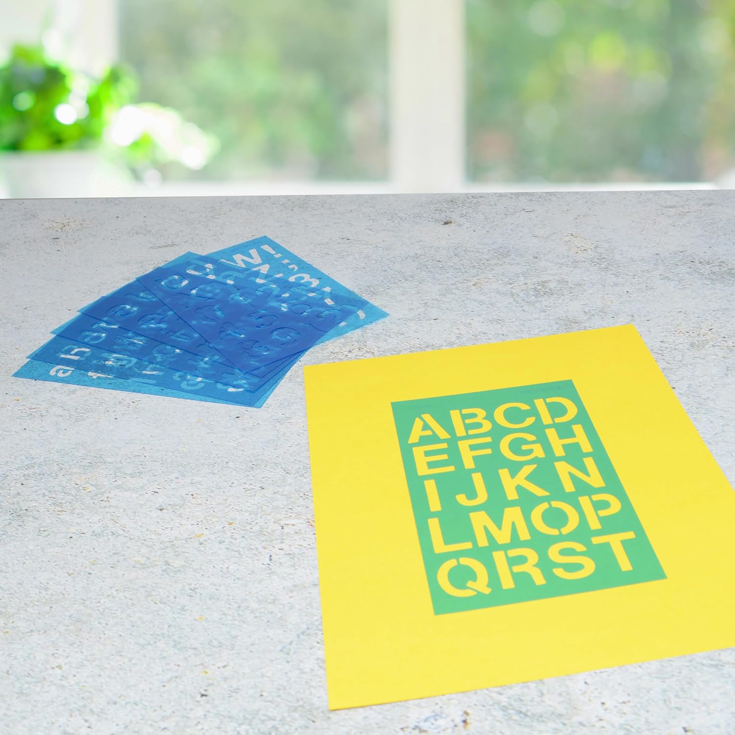 Westcott LetterCraft Stencil, Helvetica Font, 3/4-Inch and 1-Inch Characters (SH134/15844)