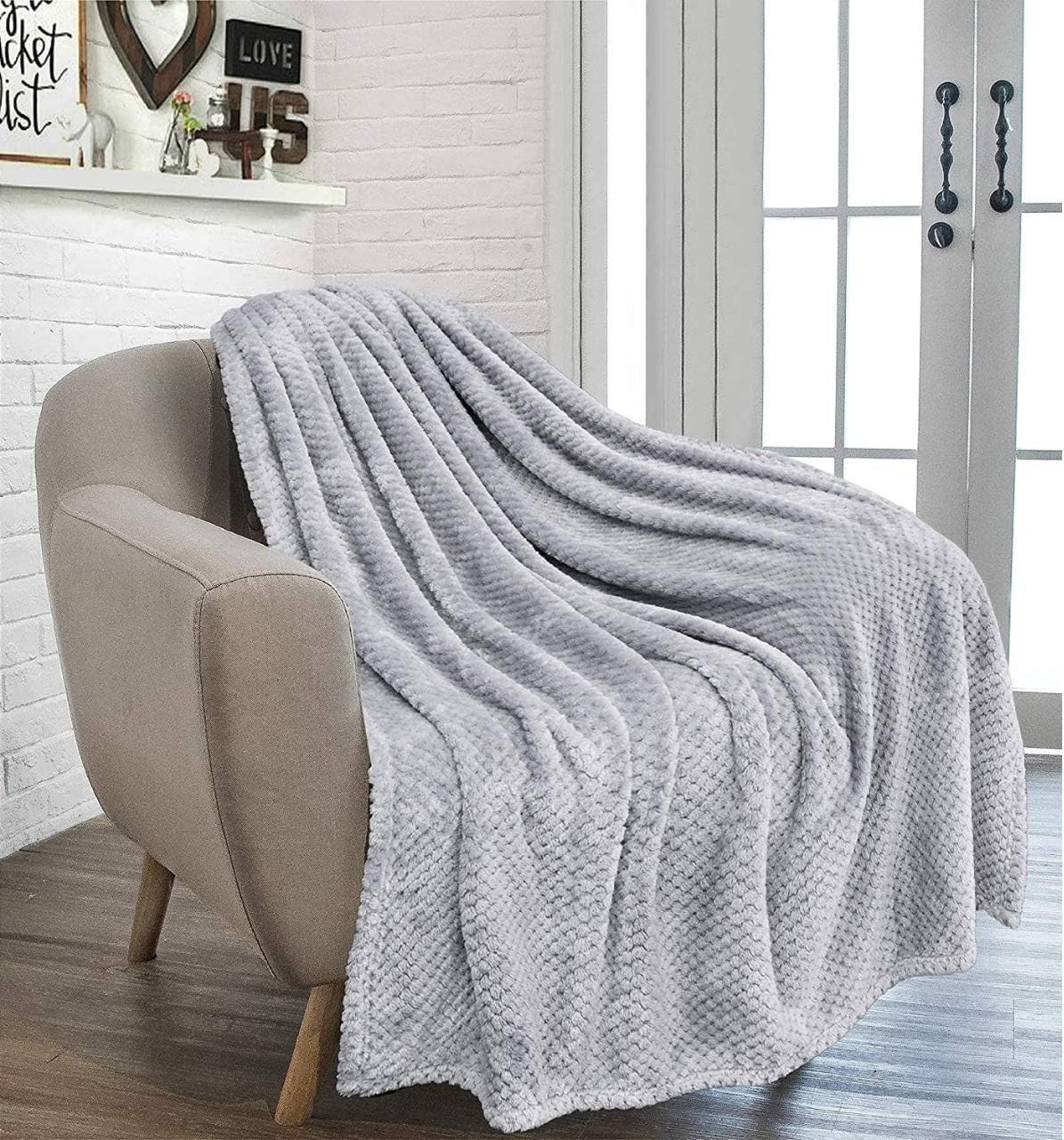Waffle Honey Comb Throw Blanket Super Soft Luxurious Versatile Sofa Bedspread Travel Throw (GREY SILVER, DOUBLE - 150 x 200CM)