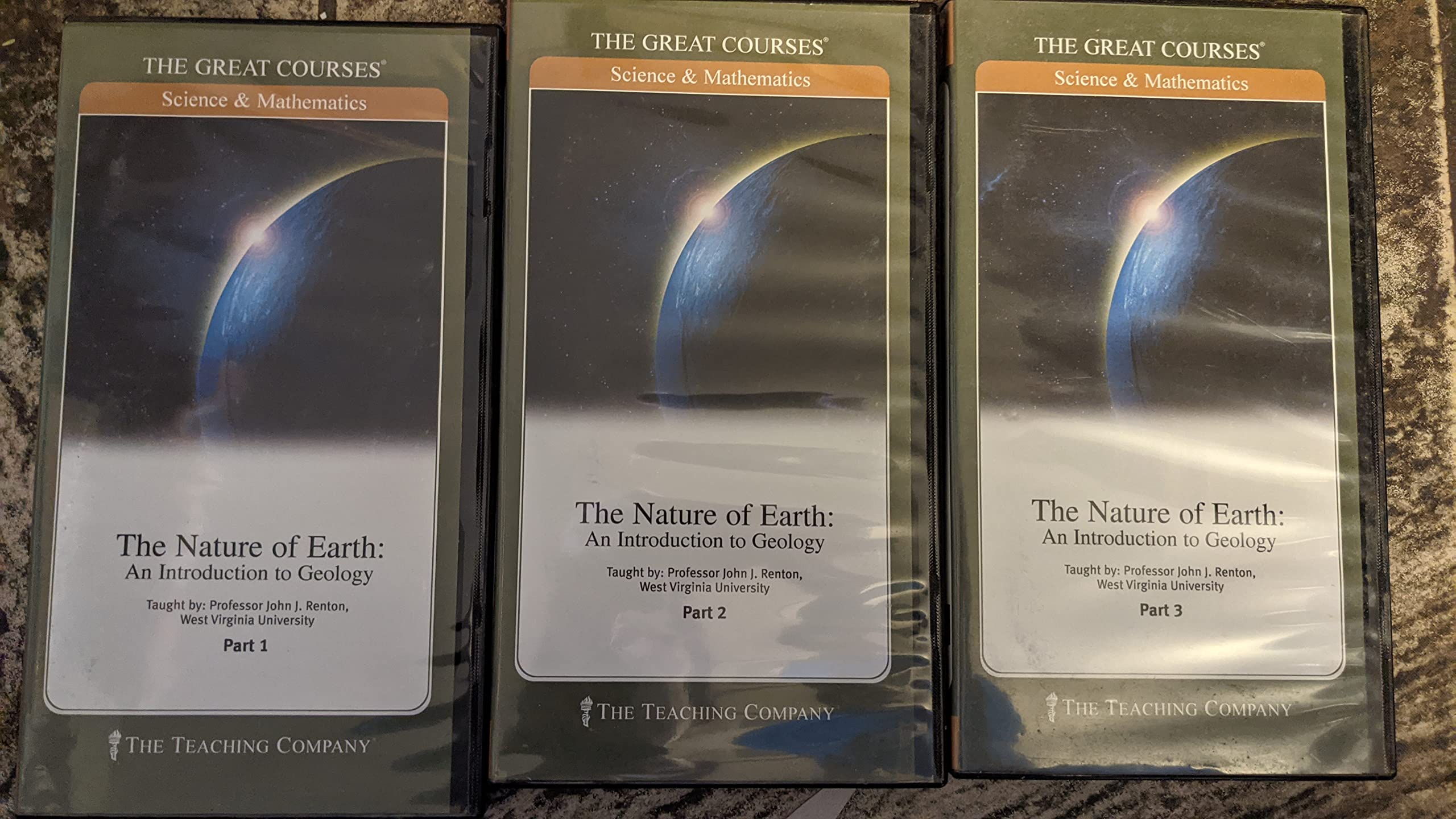 The Teaching Company: The Great Courses (Science & Mathematics) The Nature of Earth, an Introduction to Geology (6 DVD & 3 Booklet Set) [DVD]