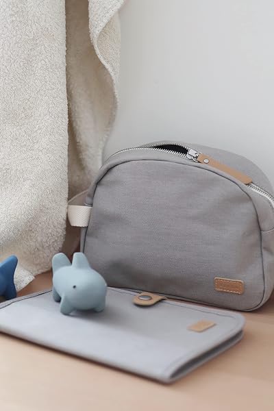 BÉABA, Health Book Cover, Geneva, 2 Interior Pockets, Press Stud Button, Waterproof Fabric, 100% Cotton, Pearl Grey - 5