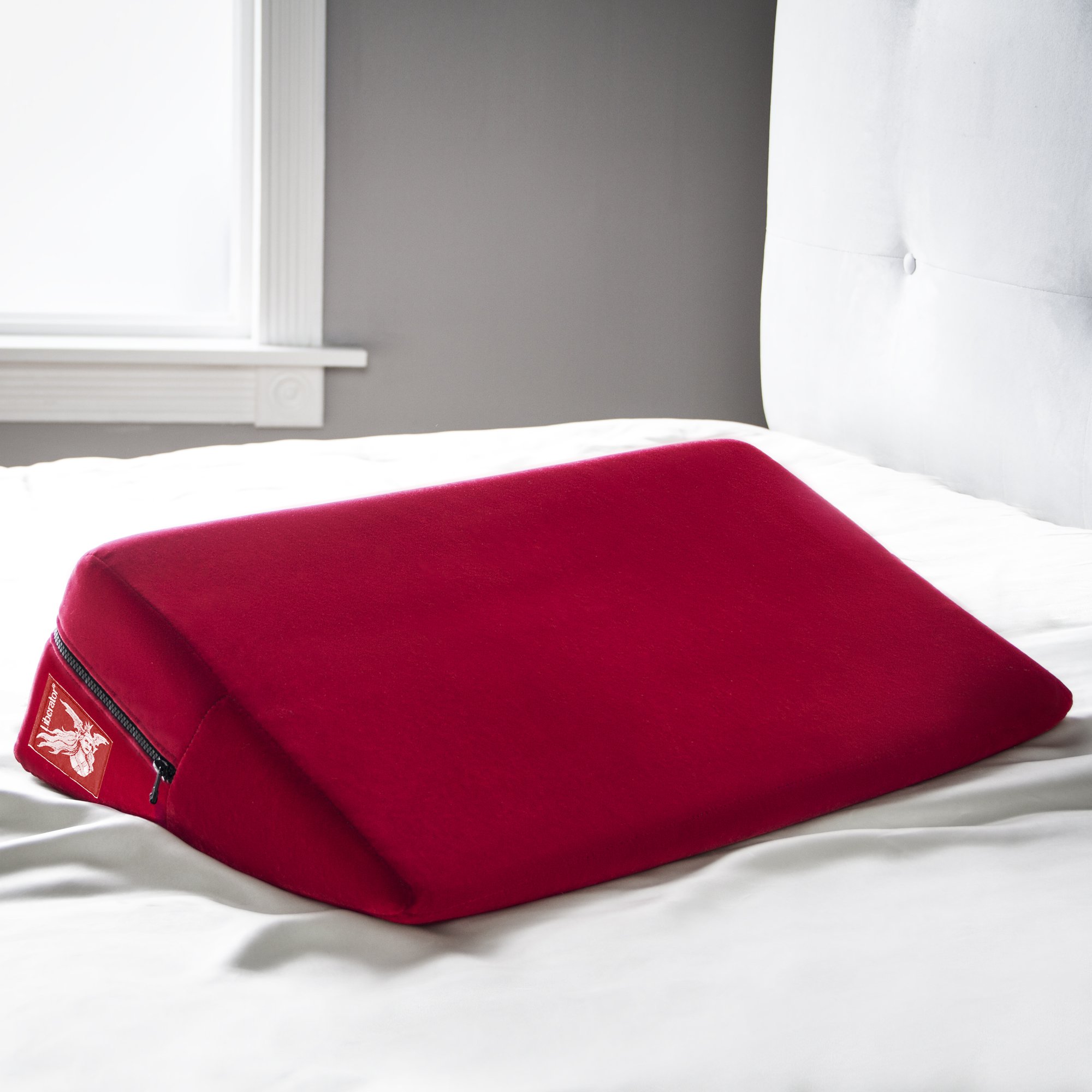 Libertador Rampa Red Love Pillow