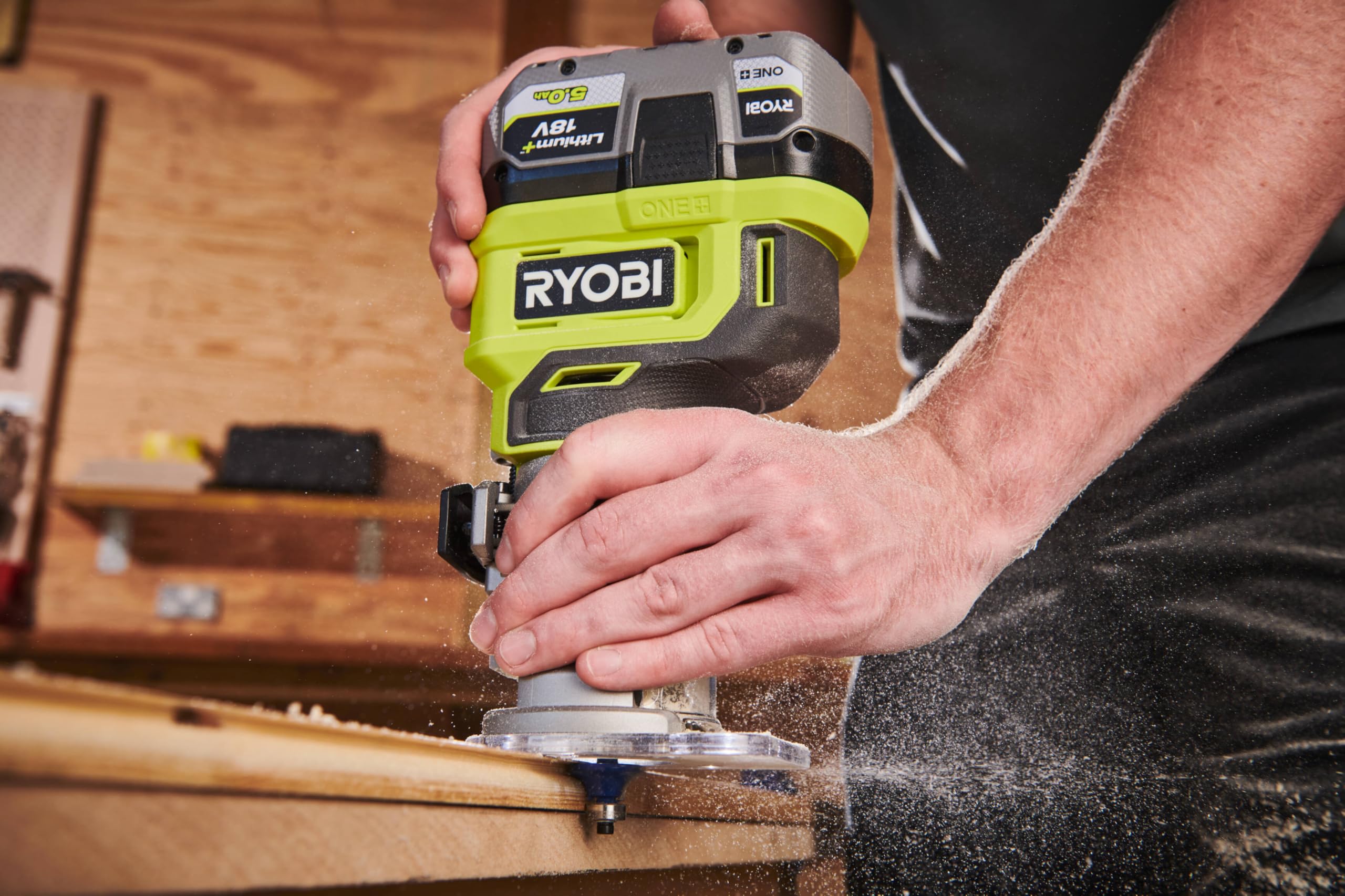 Ryobi Kit Batteria e Caricabatterie Originali 18V ONE+ 5,0Ah Lithium+ con Caricatore 2,0A, Indicatore LED, Tecnologia IntelliCell, Compatibile con Oltre 200 Utensili, RC18120A-150G