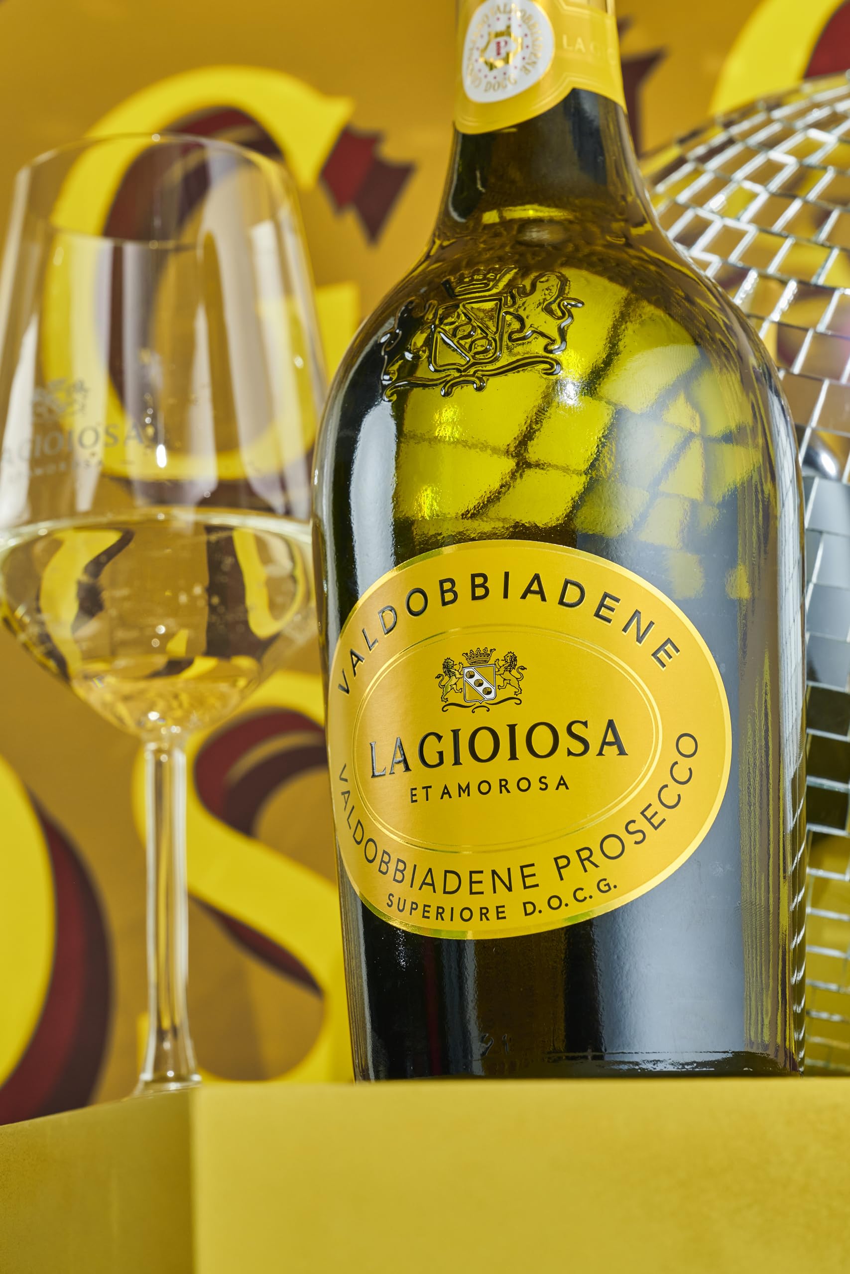 La Gioiosa Valdobbiadene Prosecco Superiore DOCG Extra Dry Spumante 75 cl - Cartone da 6 Bottiglie