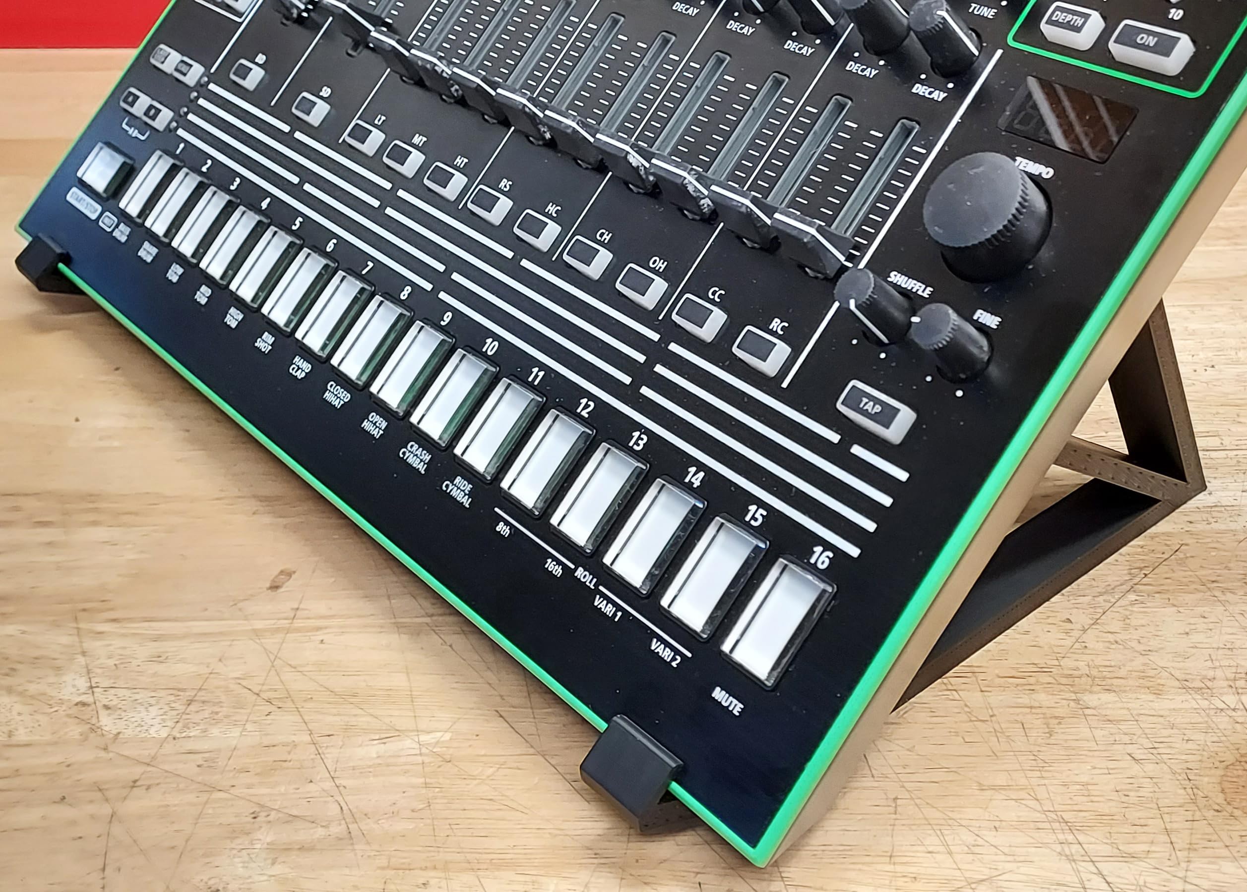 Amazon.com - The Analog Source Made in USA 40 Degree Angle Black