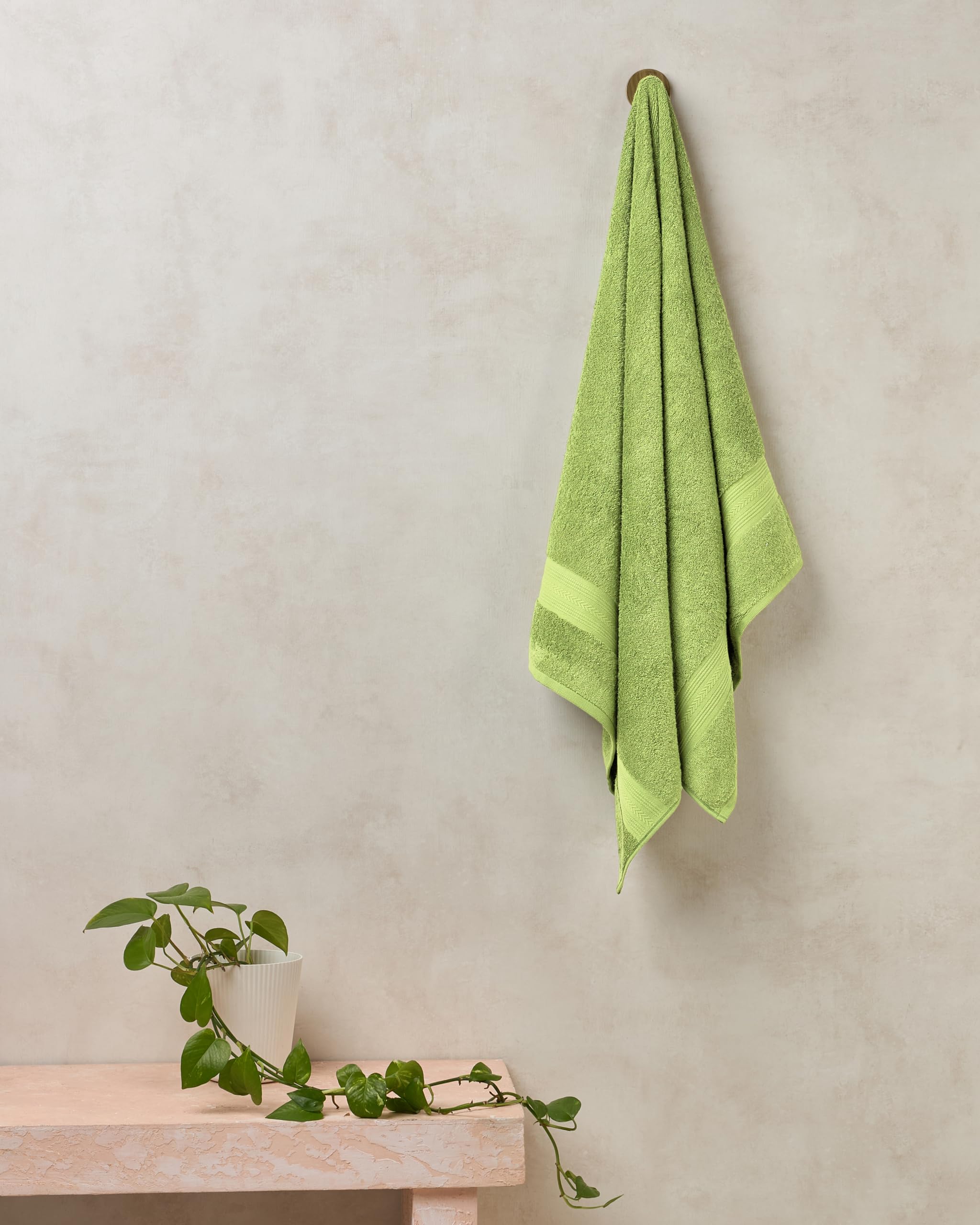 Himeya Toallas de baño 100 % algodón, toalla de baño de tamaño grande, 500 g/m², 1 toalla de baño para hombres y mujeres, 70 cm x 140 cm, color verde oliva