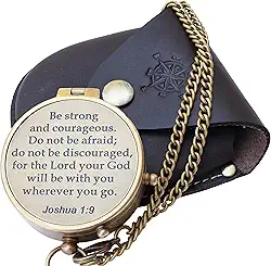 NEOVIVID Be Strong and Courageous Bússola gravada, presentes de confirmação menino, presentes de batismo para meninos, presentes religiosos para homens, presentes cristãos para homens, melhor páscoa, bússola cristã, presentes católicos homens