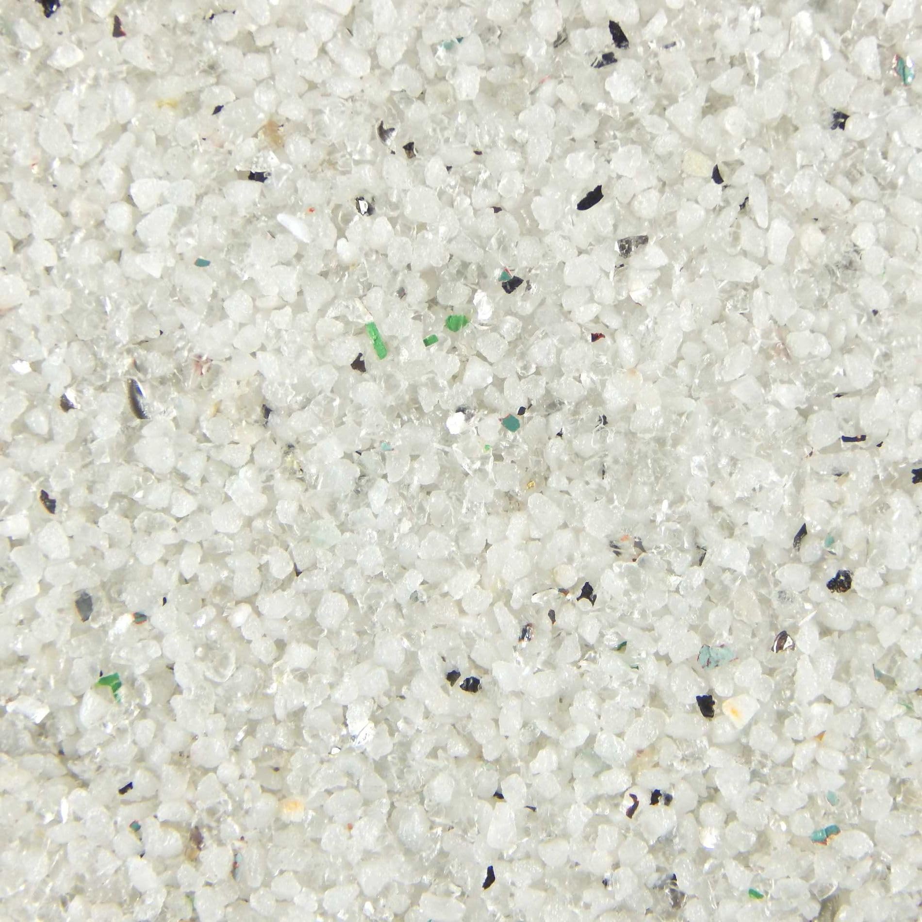 Terralith Buntsteinputz 14kg in weiß-glas, Sockelputz für Innen und Außen mit Reinacrylat Bindemittel aus Naturstein, 1-2mm Körnung (BSP80)