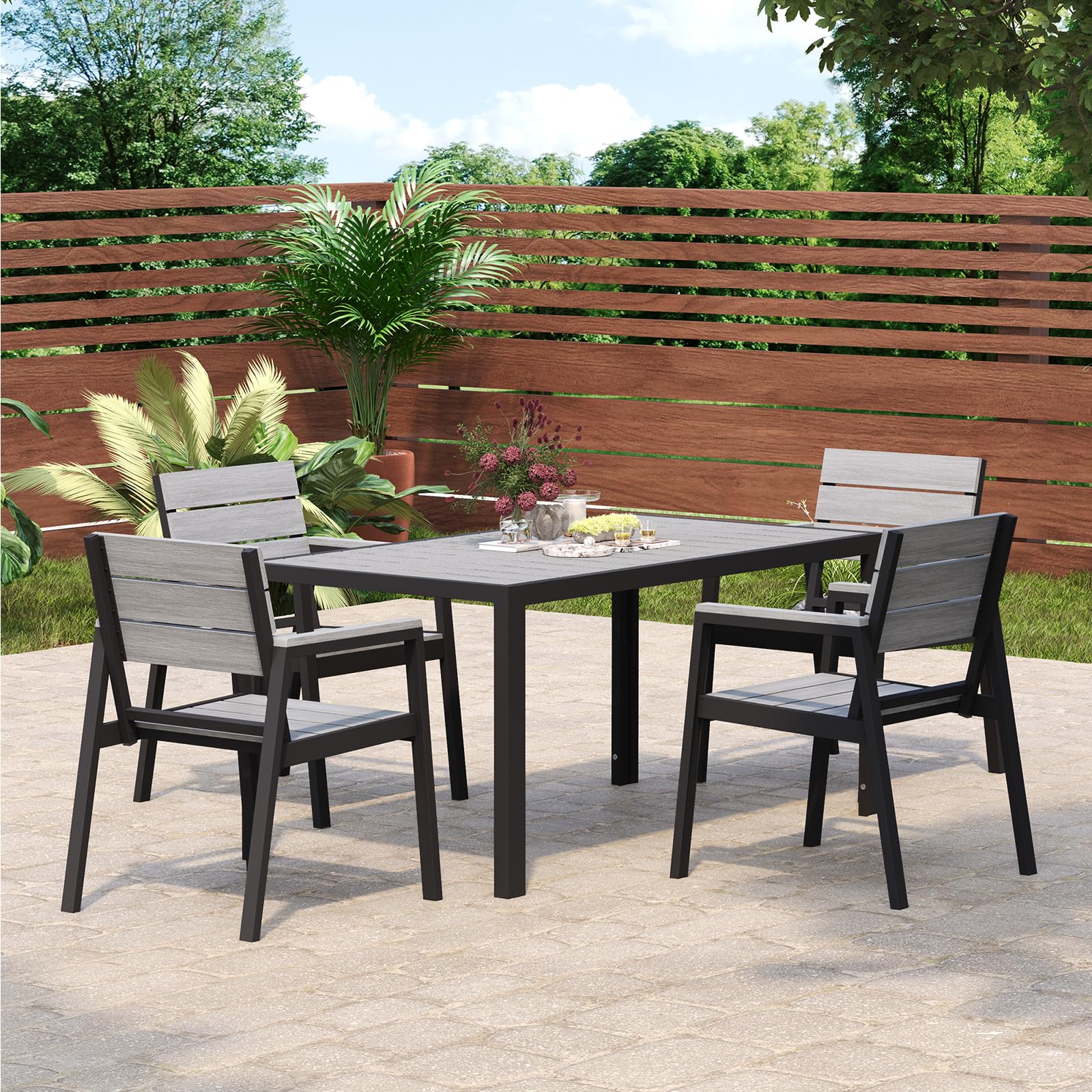 JUMMICO Salon de Jardin Extérieur : 1 Table en Aluminium Effet Bois + 4 Chaises en Aluminium. Robuste et Résistant aux Intempéries. Idéal pour Balcon, Jardin et Autres Espaces Extérieurs. Gris