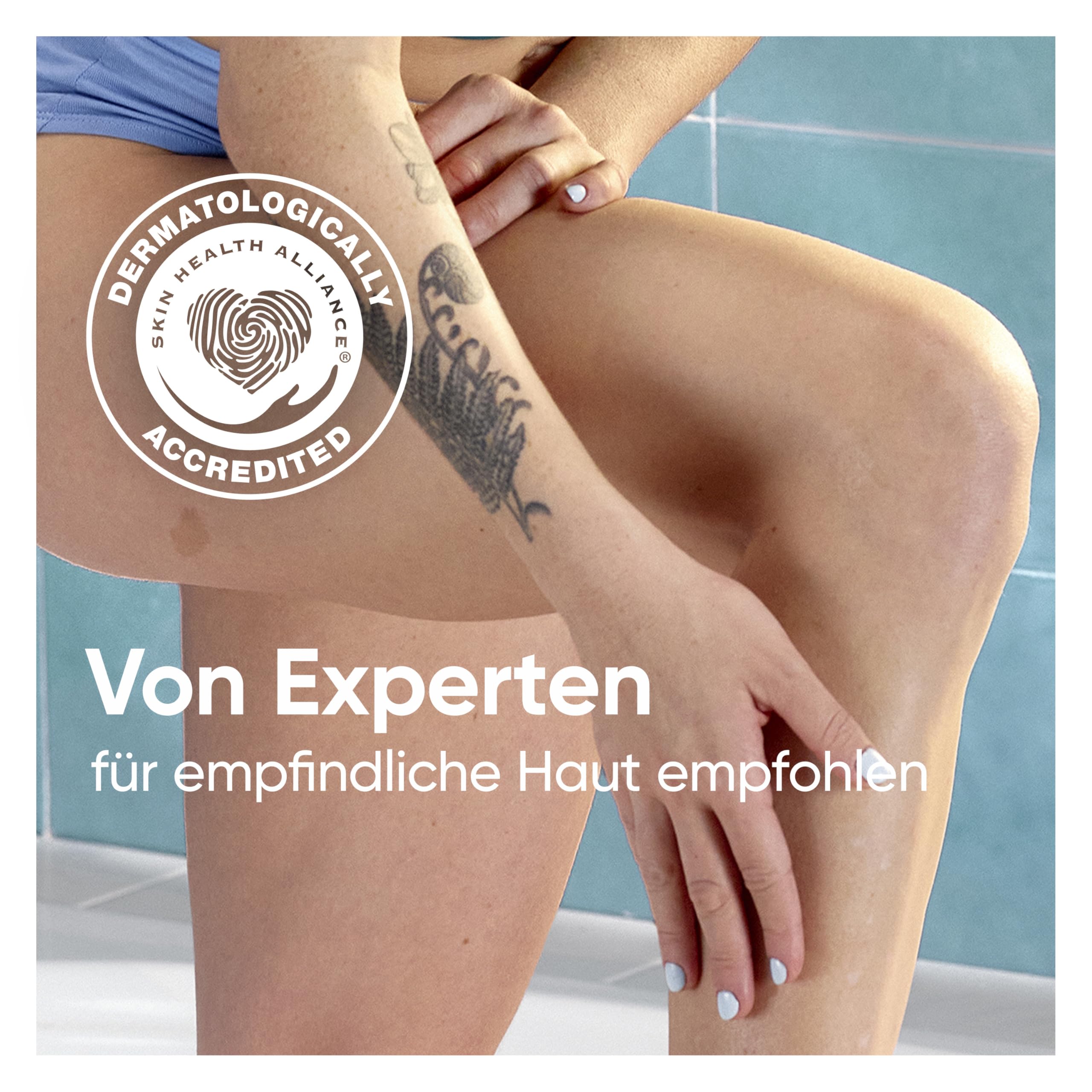 Gillette Venus Pro Smooth Sensitive Rasierer Damen, Metall, Rosegold - Damenrasierer für Empfindliche Haut, Inkl. 9 Rasierklingen für Nassrasierer, Langlebiges Metallhandstück Und Duschhalterung