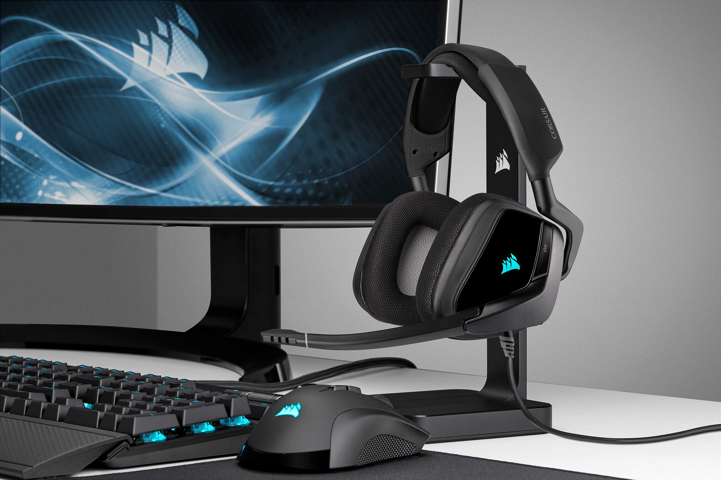 Corsair VOID ELITE RGB USB Auriculares para Juegos (7.1 Sonido envolvente, Micrófono omnidireccional, Personalizable Iluminación, Microfibra de rejilla almohadillas, Construcción aluminio) Negro