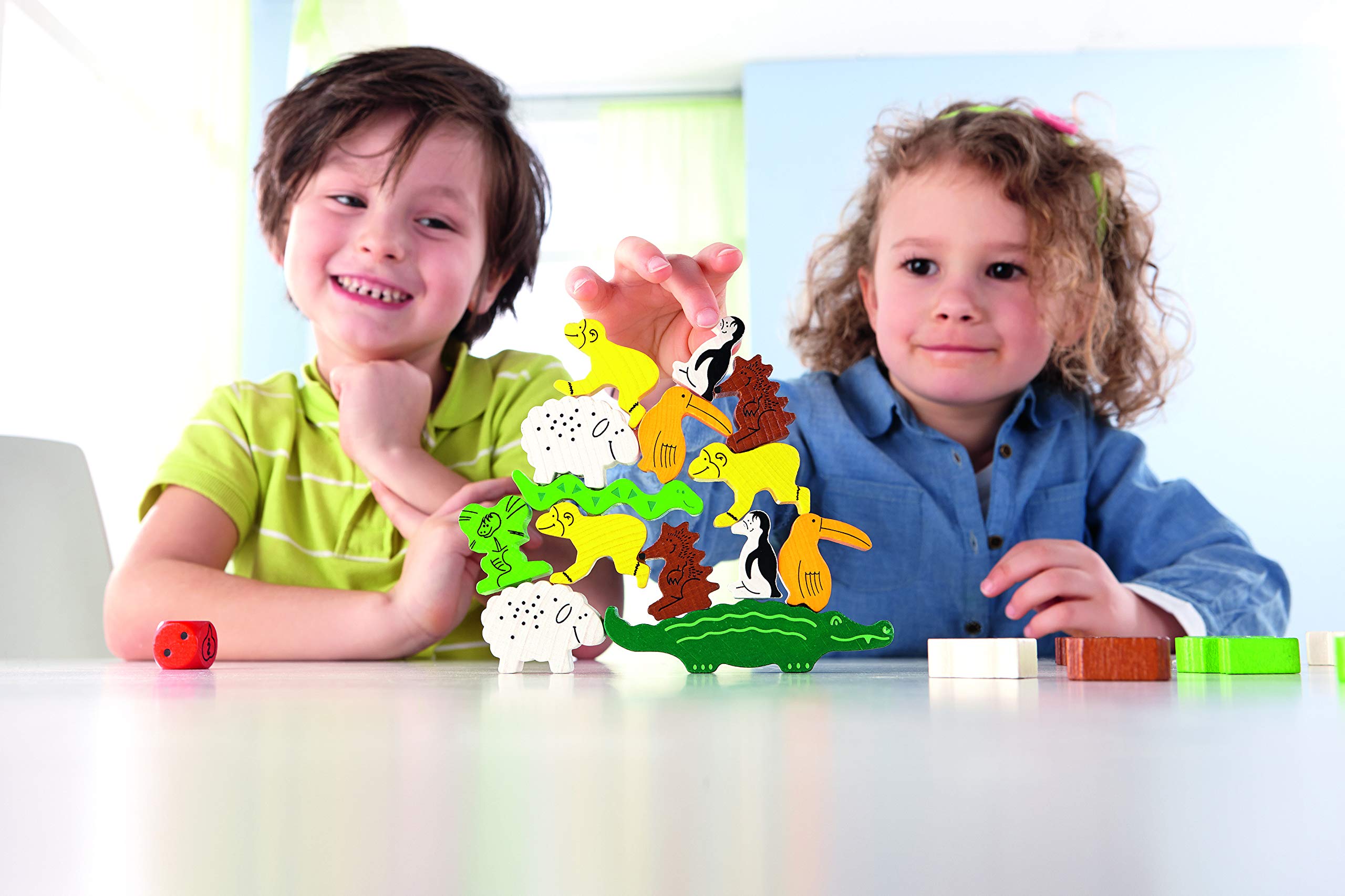 HABA 3409 Animal sobre Animal, Juego Infantil de Mesa de Habilidad y apilamiento. Más 4 años