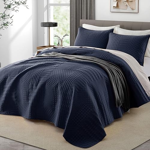 Safonory Colchas acolchadas de retazos azul marino, tamaño King, juego de edredón ultrasónico de microfibra suave y ligera de verano para cama King