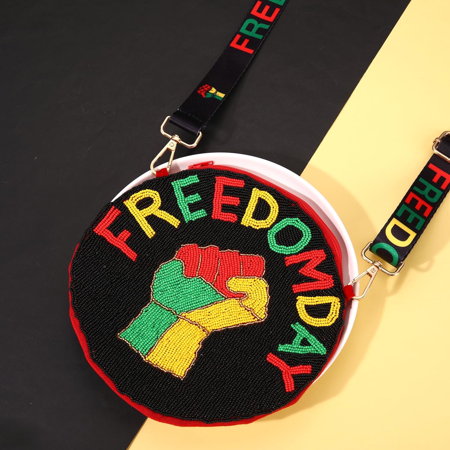 Juneteenth Purse for Women Beaded Afro Freedom Crossbody Purse Shoulder Bag Black History Month African Outfit Gift