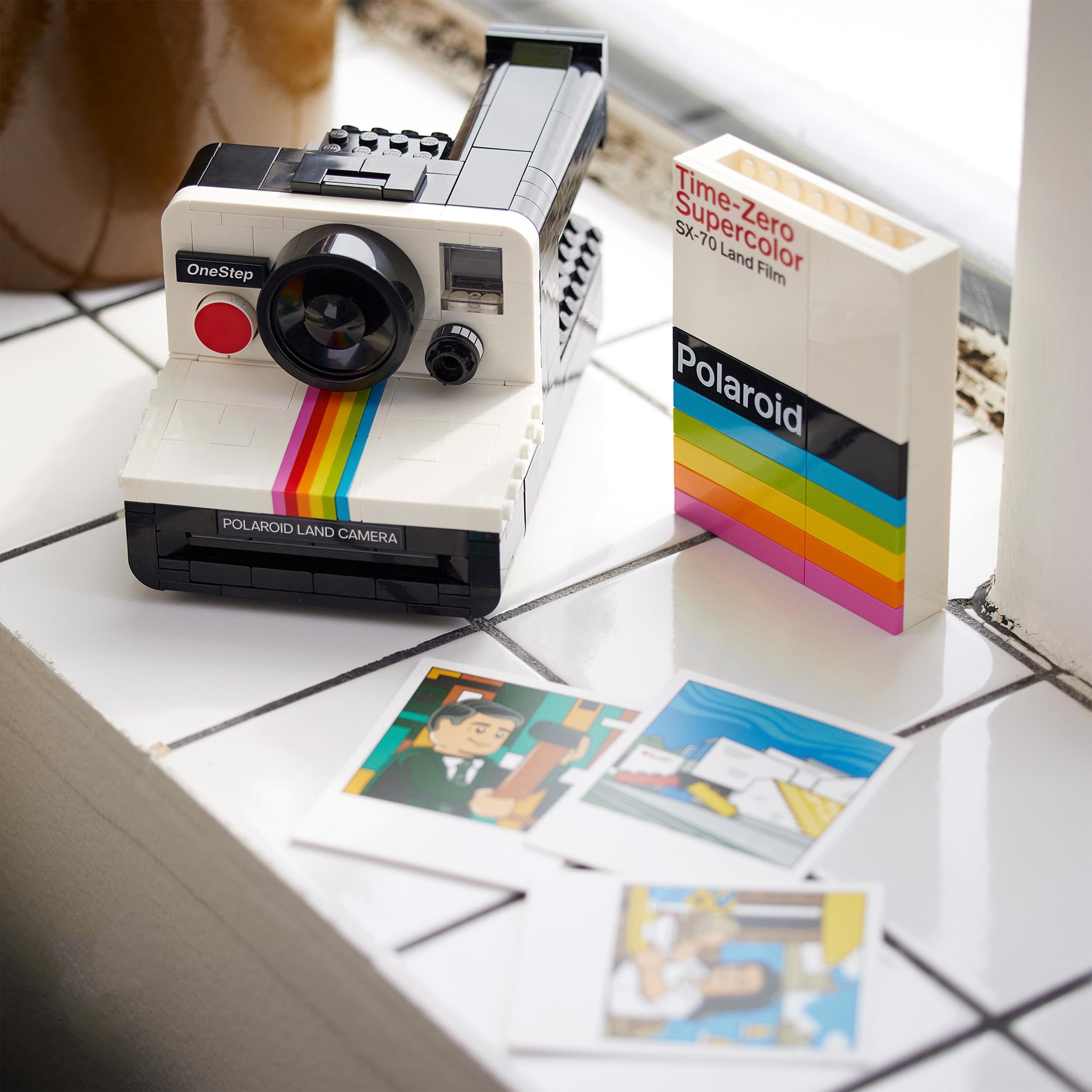 LEGO Lote Fotografía Incluye: Ideas Cámara Polaroid OneStep SX-70 (21345) Maqueta para Adultos y Creator 3 en 1 Cámara Retro (31147) de Juguete para Niños y Niñas de 8 Años o Más, Regalo Fotógrafos