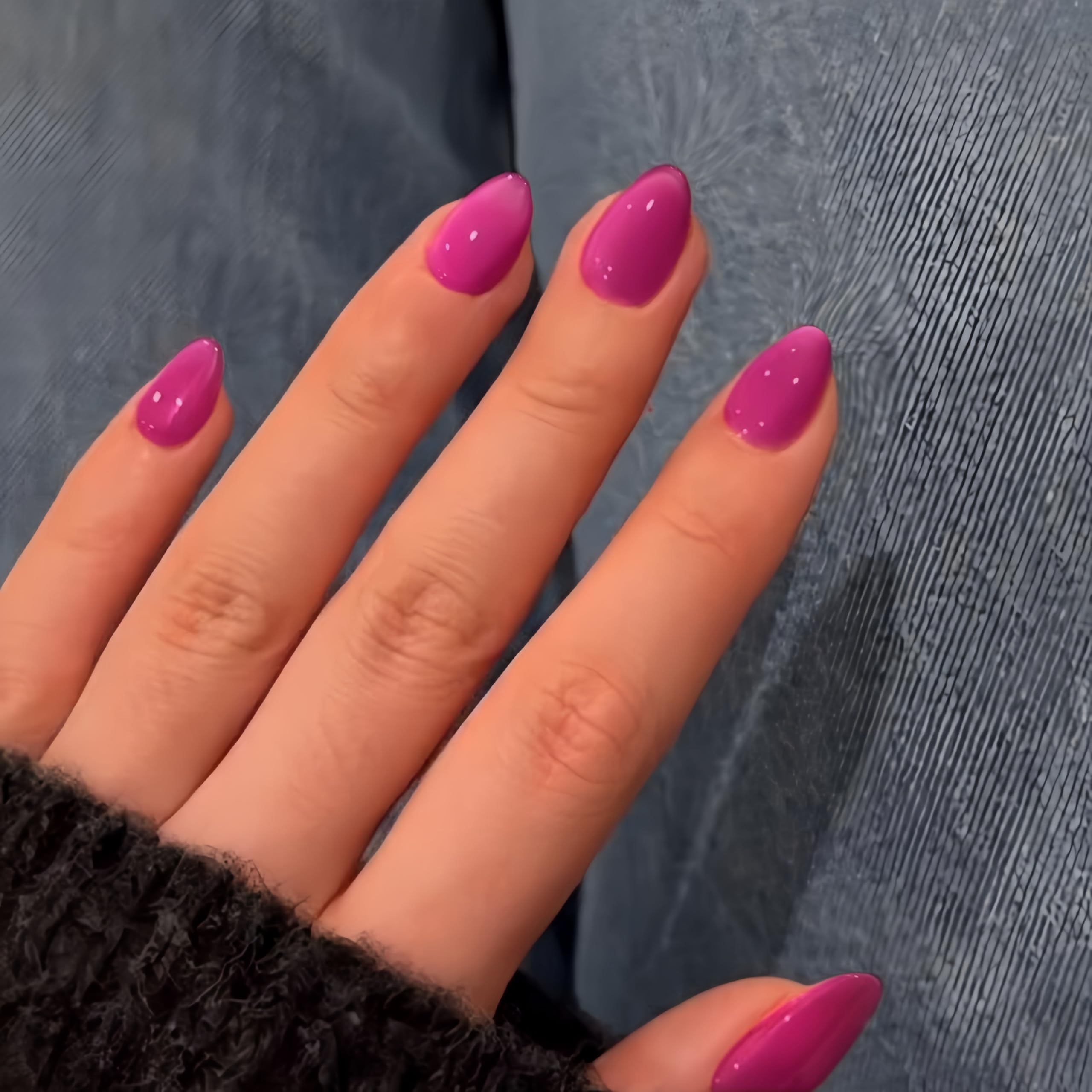 SXVME Soft Gel Press on Nails Extra Short Oval, 30 Pcs Hot Pink Cat Eye False Nails Short Almond