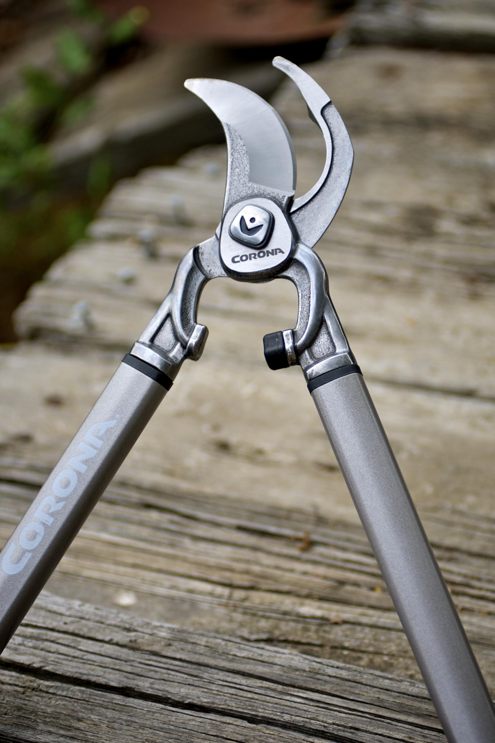 Amazon.com : Corona Tools | 32-inch Branch Cutter DualCUT Bypass