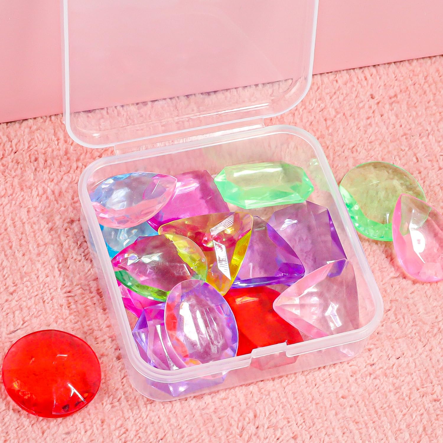 24 Pezzi Scatole Plastica con Coperchio Piccole, 6.5x6.5x2cm Piccole Scatole Plastica Trasparente, Mini Scatola Porta Oggetti per Pillole Perline Gioielli e Oggetti Artigianali