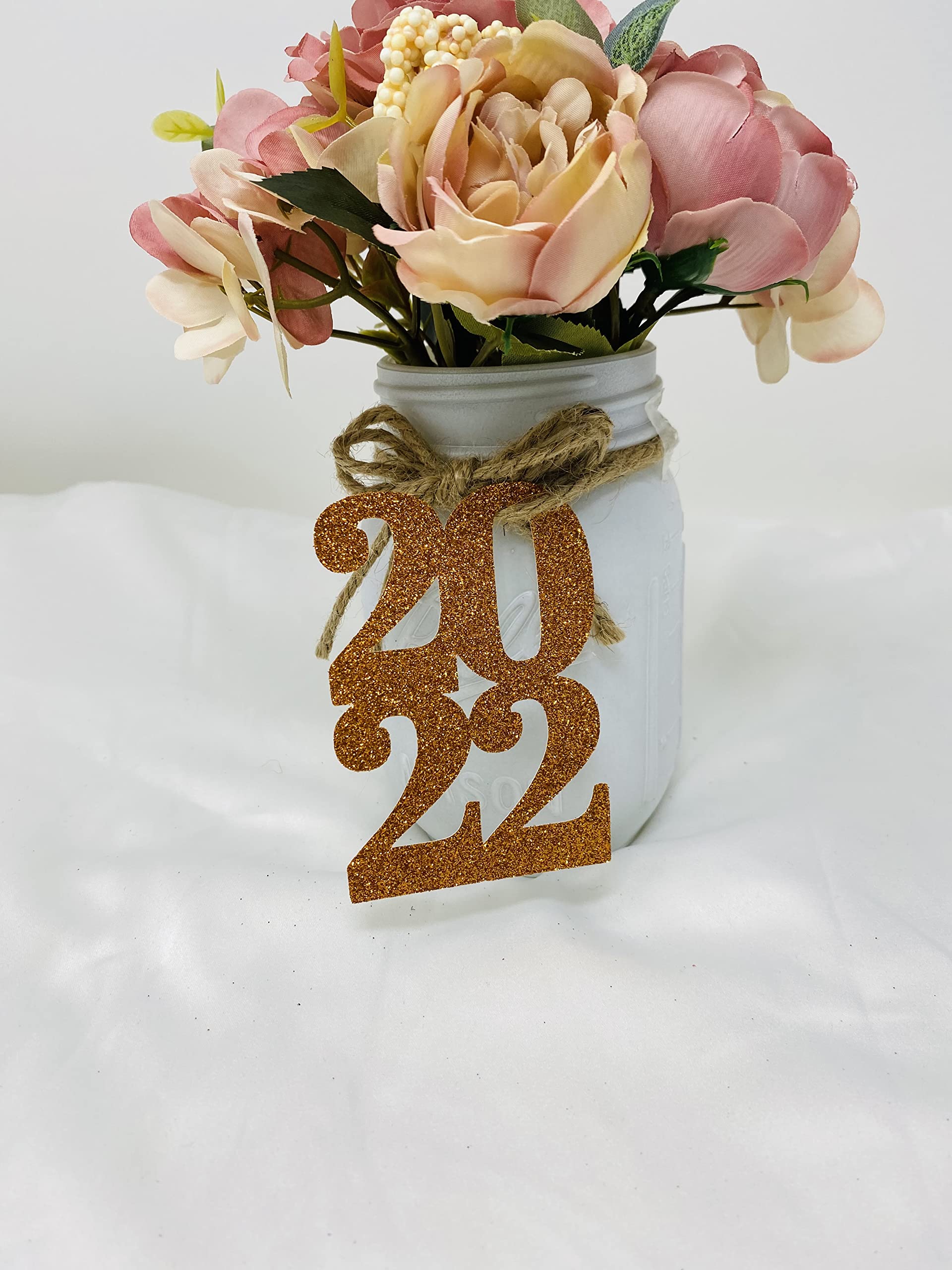 Buy 2022 tags, 2022 cut out, Graduation party decorations 2022