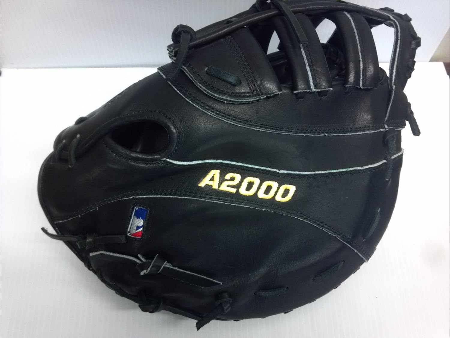 Wilson A2000 PSB 12" Baseball First Base Mitt, Black, Left