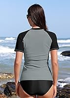 Vista 149 de BesserBay Women’s Rash Guard Shirt UPF 50+ Half Zip Short Sleeve Quick Dry Swim Shirt Swimsuit Tops