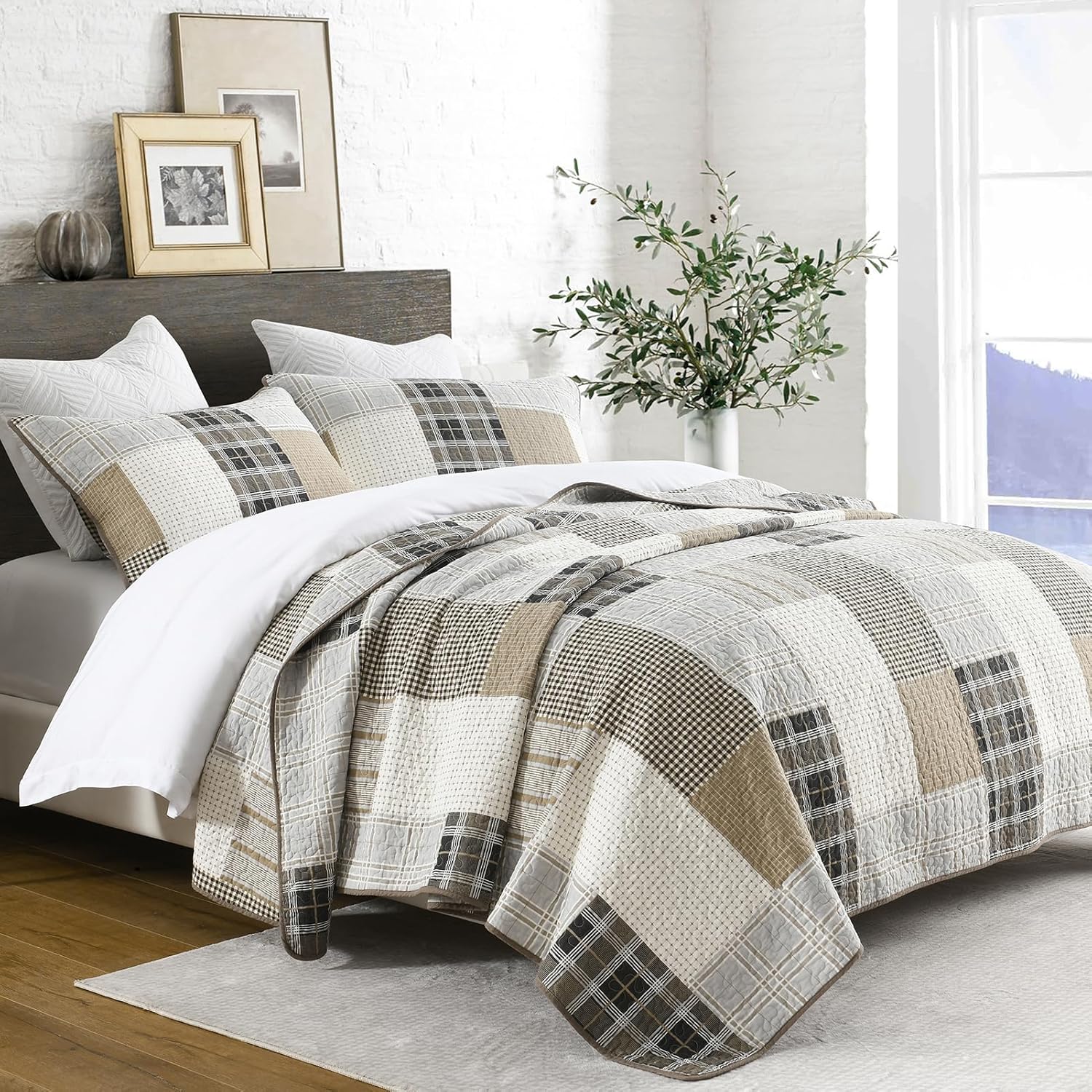 PANGUSHAN 100% Cotton Quilt Set King Size, King Size Farmhouse Plaid Patchwork Reversible Rustic Quilt Bedding Set Quilted Bedspread Lightweight Comforter for King Bed, 3pcs, Gray/Cream/Beige - Image 2