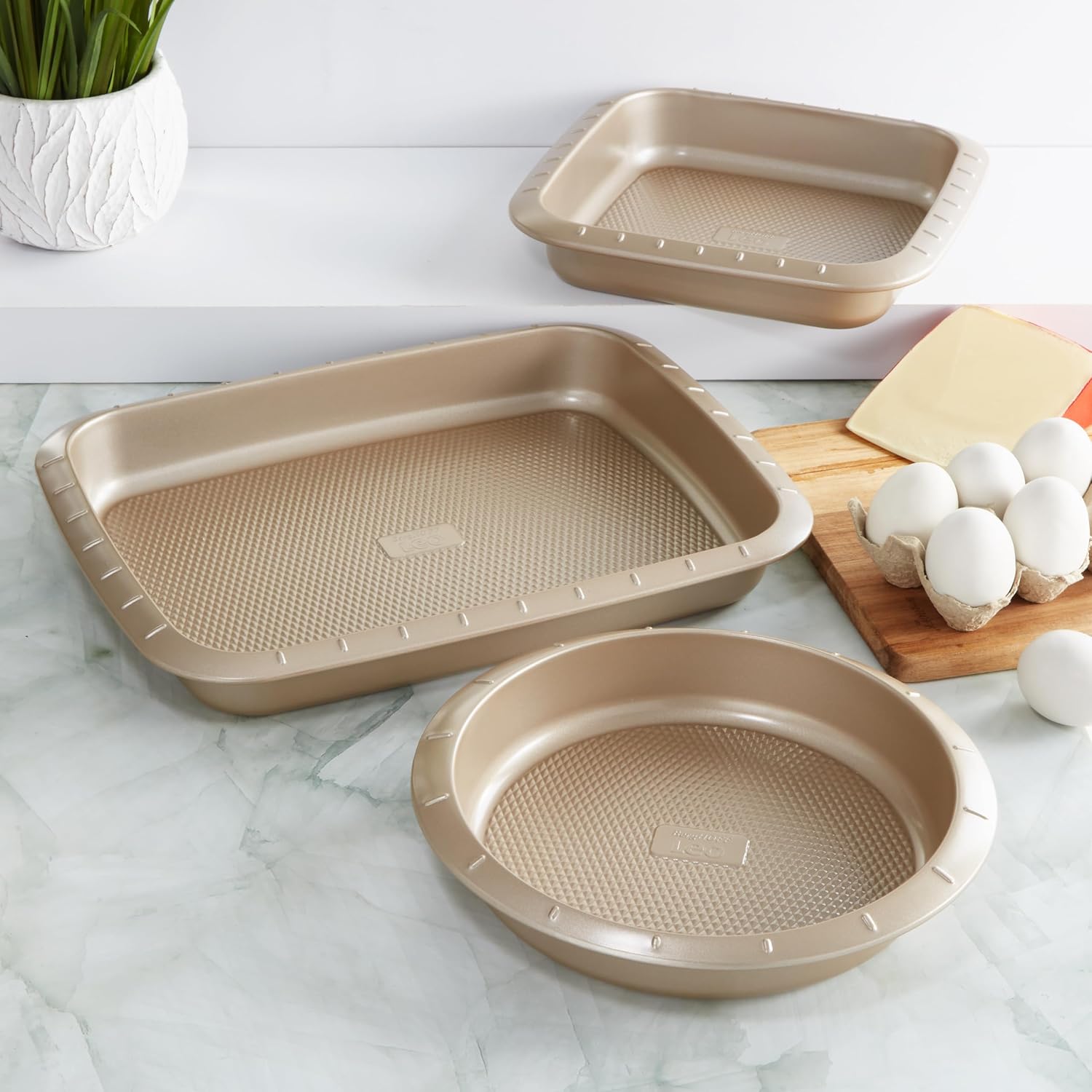 Berghoff Balance 3Pc Nonstick Carbon Steel Cake Pan Set, Round & Square