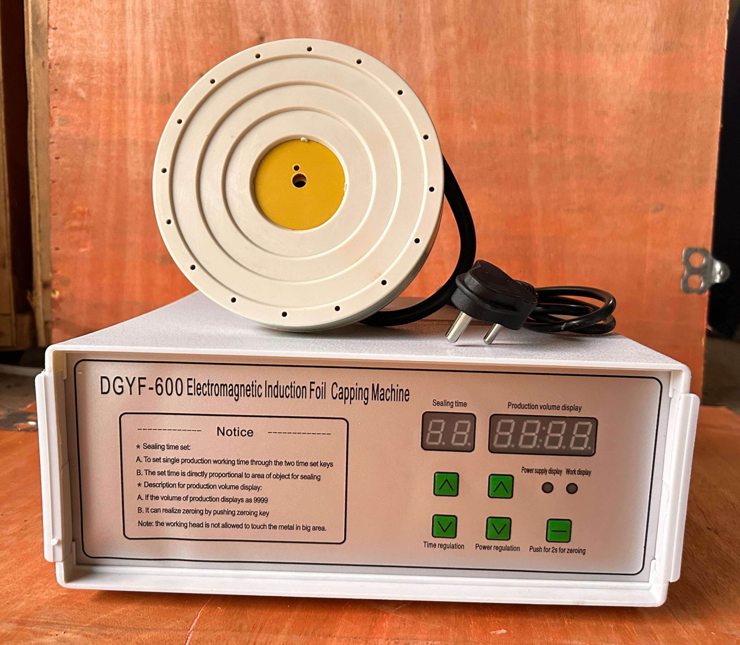 SGCE™ Manual Induction Sealer | Heavy Duty DGYF- 600 C Portable Induction Sealer | Electro-Magnetic Induction Sealing Package Machine | Seal 50pcs/min | Bottle Diameter: 20-120 mm
