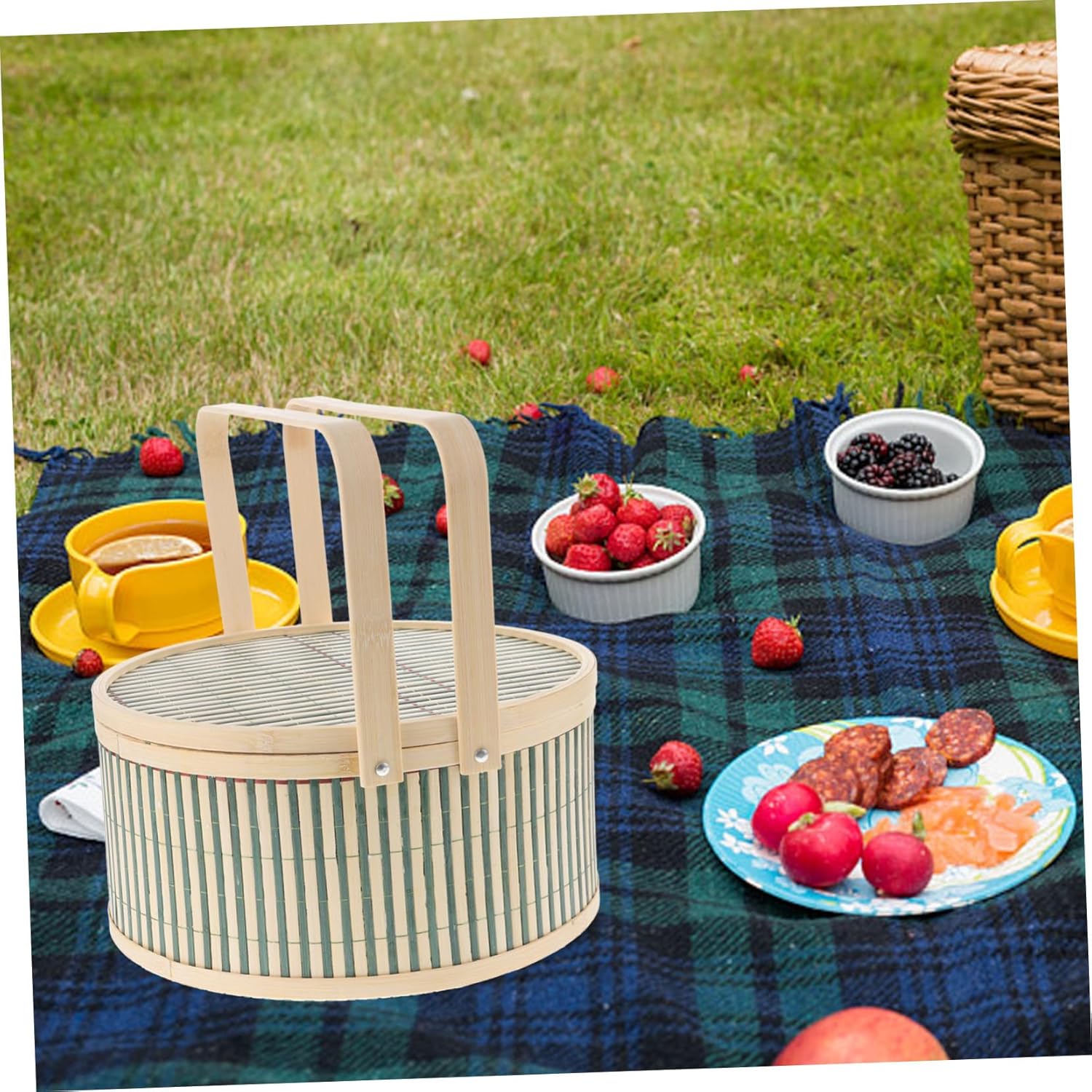 Totority Hand Woven Picnic Basket with Handle Lightweight Storage Basket for Outdoor Parties Rustic Decorative for Picnics and Home Decor