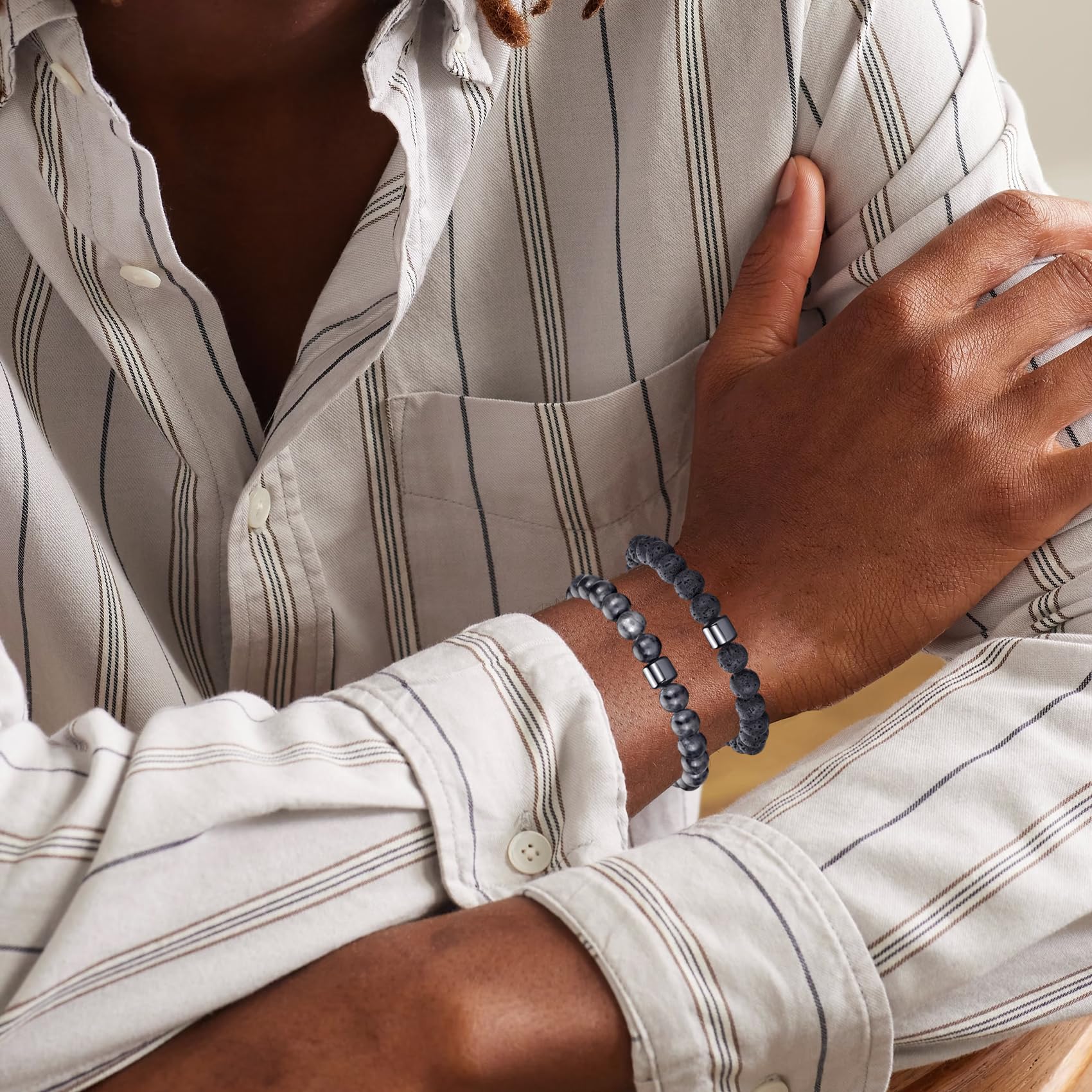 Bracciale Occhio di Tigre per Uomo 8MM Bracciale con Perline in Pietra Naturale Set Braccialetti Elasticizzati in Pietra Lavica Bracciale Regolabile con Perline di Cristallo Nero per Uomo Donna Regali