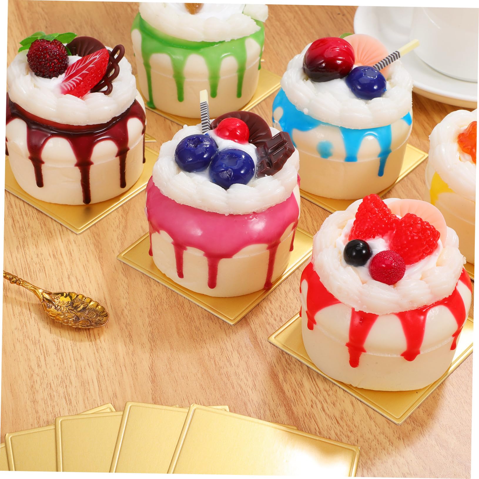 Quadratische Mousse Kuchenplatten Stabile Kuchenböden 100 Blatt aus Papier Einweg Kuchenunterlagen zur Tortendekoration und Partykuchen