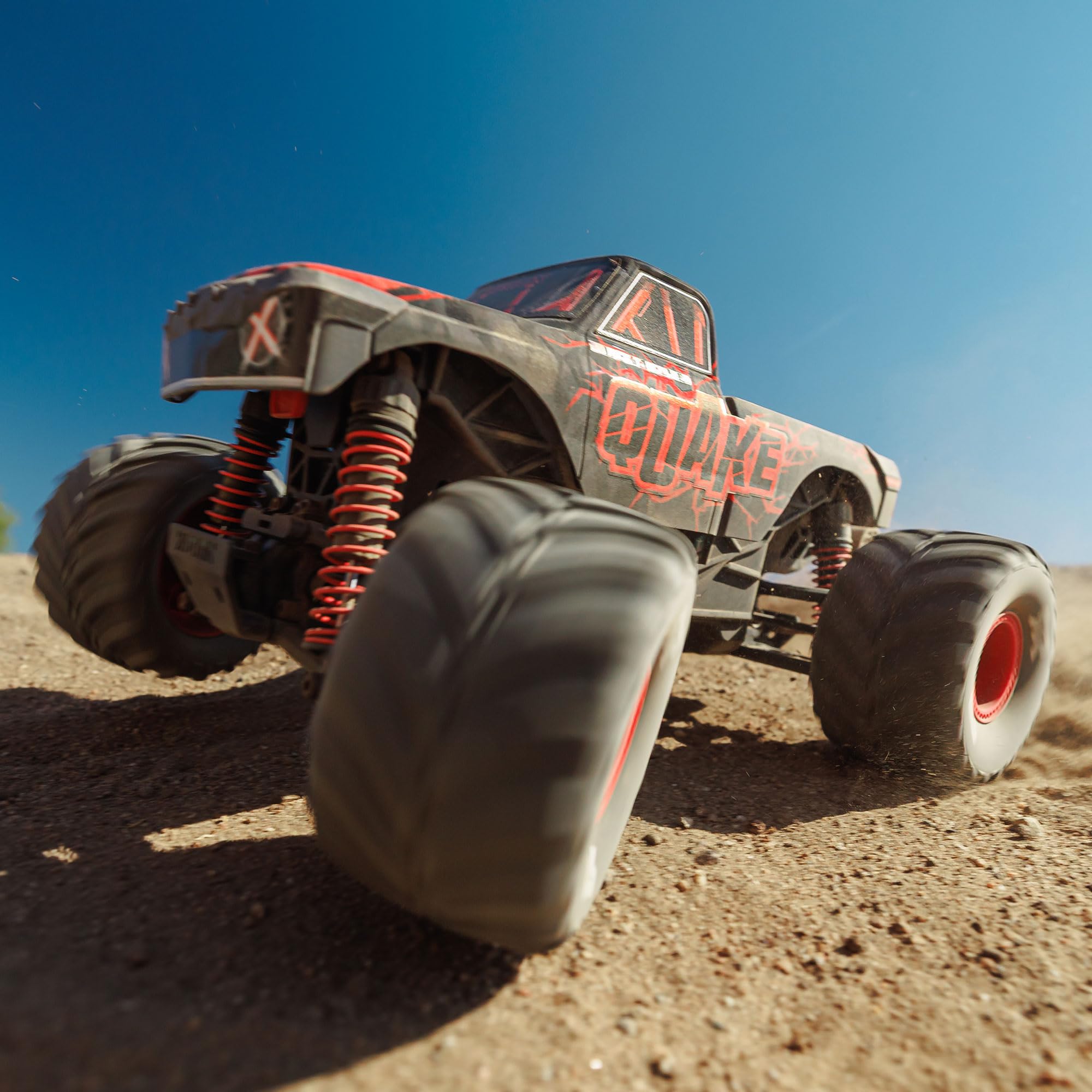 ARRMA RC Truck 1/16 Quake GROM 4X4 RTR Brushed Monster Truck (Akku & Ladegerät enthalten), Rot, ARA2137T1 | RC Truck, Akku & Ladegerät inklusive, ARA2137T1