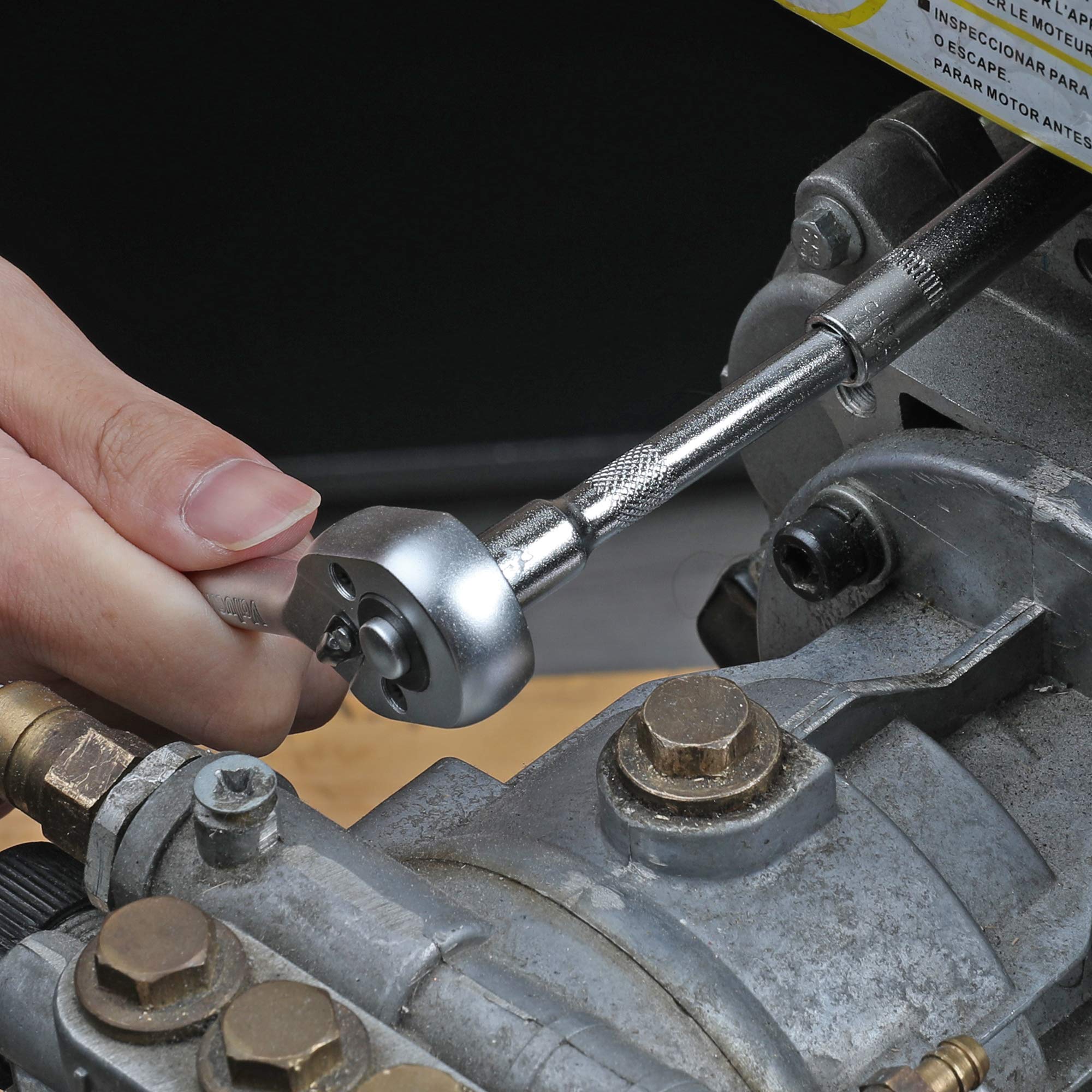 ValueMax Set di Chiavi a Bussola con Cricchetto 122 Pezzi, Custodia Portatile, Maniglia Girevole, Barra di Prolunga, Kit di Attrezzi Meccanici per Auto