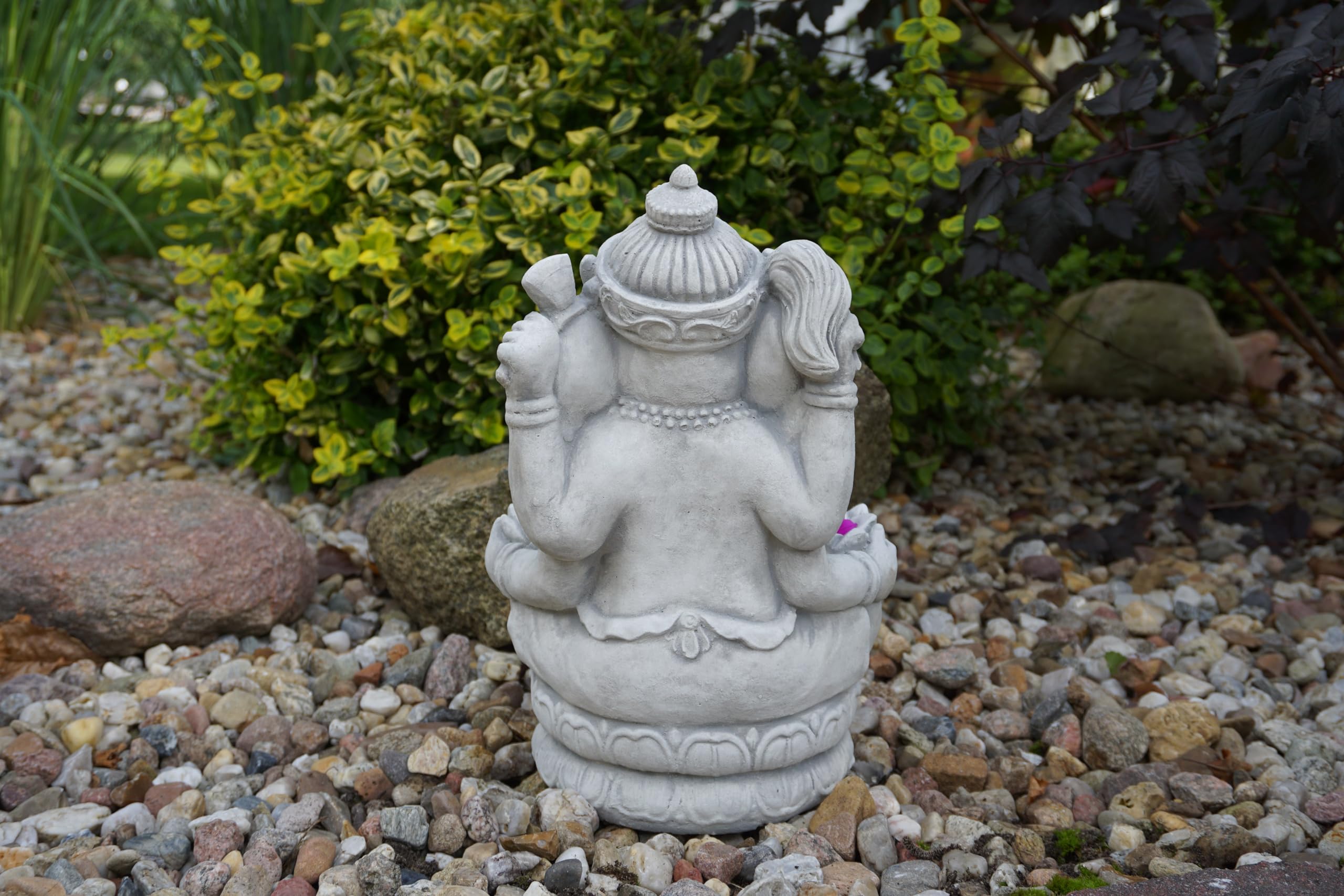 gartendekoparadies.de Figurine du Ganesha divin avec bol (gris) - Figurine en pierre - Hauteur 34 cm - 11 kg - Gris - Résistant au gel - Pour l'extérieur