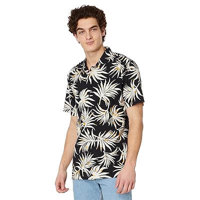 Quiksilver Beach Club Casual Short Sleeve Men