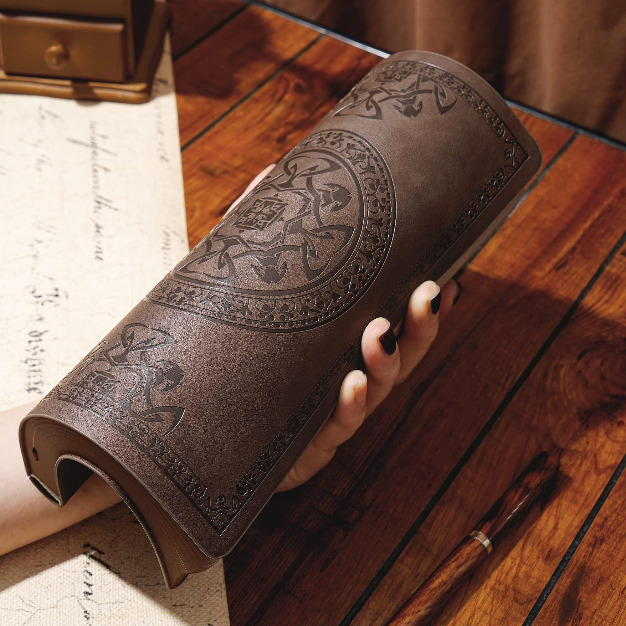 CAGIE Leder Notizbuch A5 - Tagebuch Mit Schnallenverschluss & 100 GSM Papier