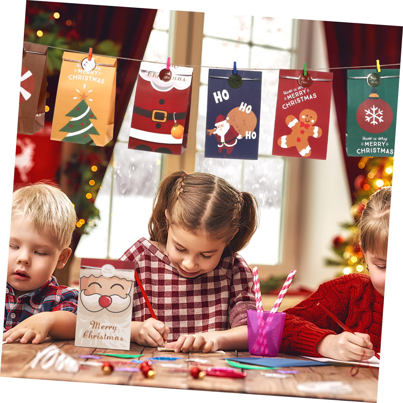 Anneome 12pezzi Sacchetti Di Natale Colorati Con Clip e Spago Da Buste Per Caramelle e Regali Facili Da Usare e Versatili Per Decorazioni Festive
