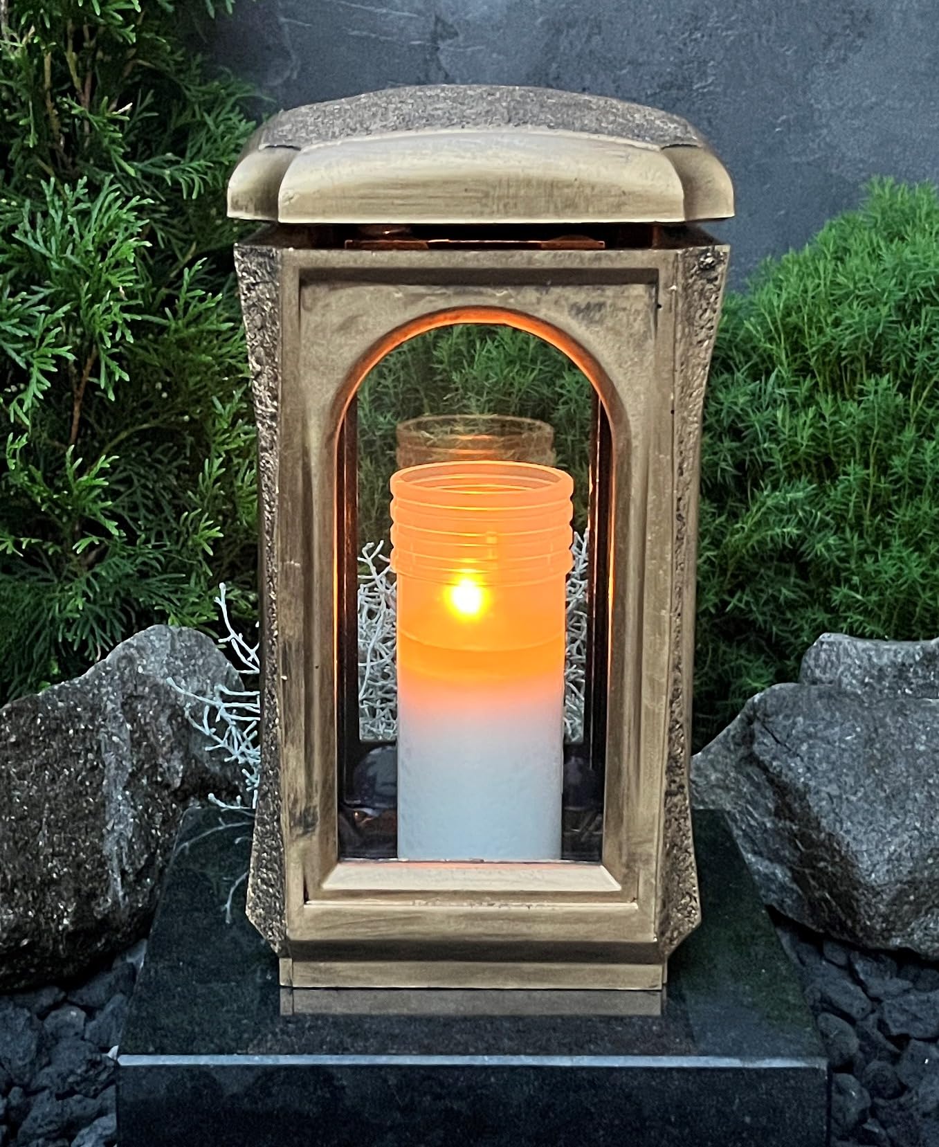 Grablaterne Grablicht Premium Massiv Guss Bronze Grabkerze Kerze Grabschmuck Grablampe Grableuchte Lampe Laterne Grabdeko Garten