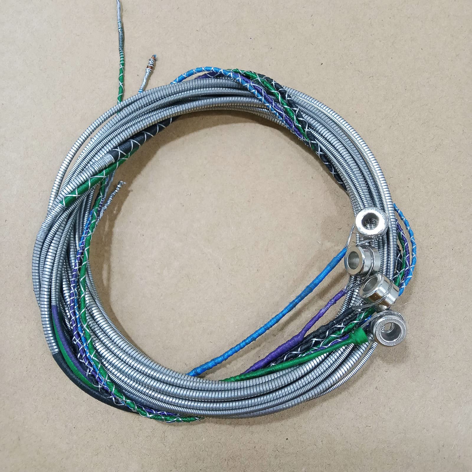 Cellosaiten (A-D-G-C), Stahlkern, Nickel-Chrom-Wicklung mit vernickeltem Kugelkopf für 4/3/1/2, 1/Cellos