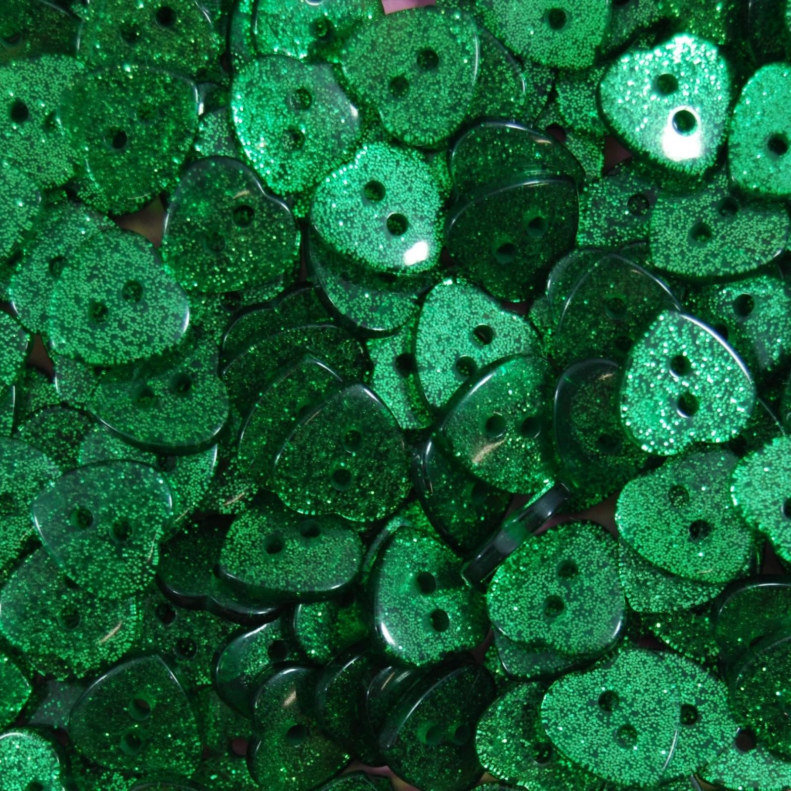 14mm Glitter Heart Buttons - Choice of Colours - Ideal for Sewing/Knitting/Clothes & Scrapbooking (Green, Pack of 100)