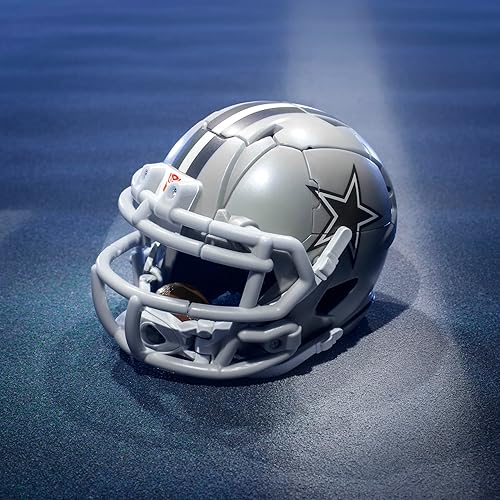 Miniatura 6 de Transformers NFL Dallas Cowboys Starblitz - Figura de acción de 5.5 pulgadas que cambia de robot a casco, juguetes de fútbol para mayores de 8 años