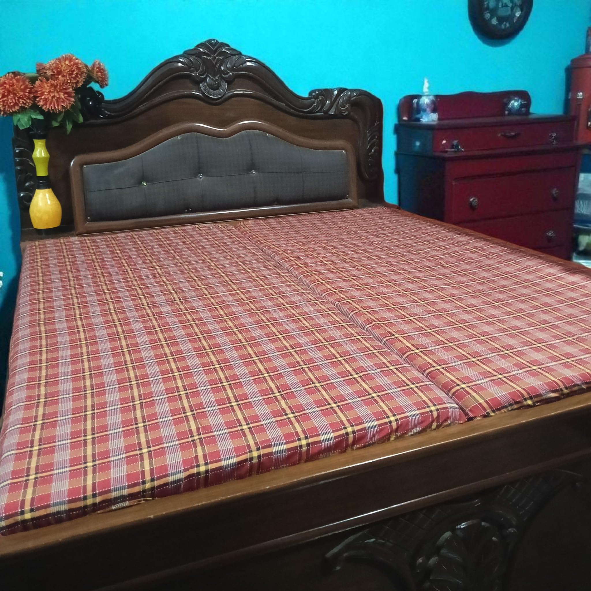 Premium Cotton Mattress Cover, Traditional Check Pattern in Red and Yellow, Quilted Gadda Cover for Double Bed, Traditional Design-image-30