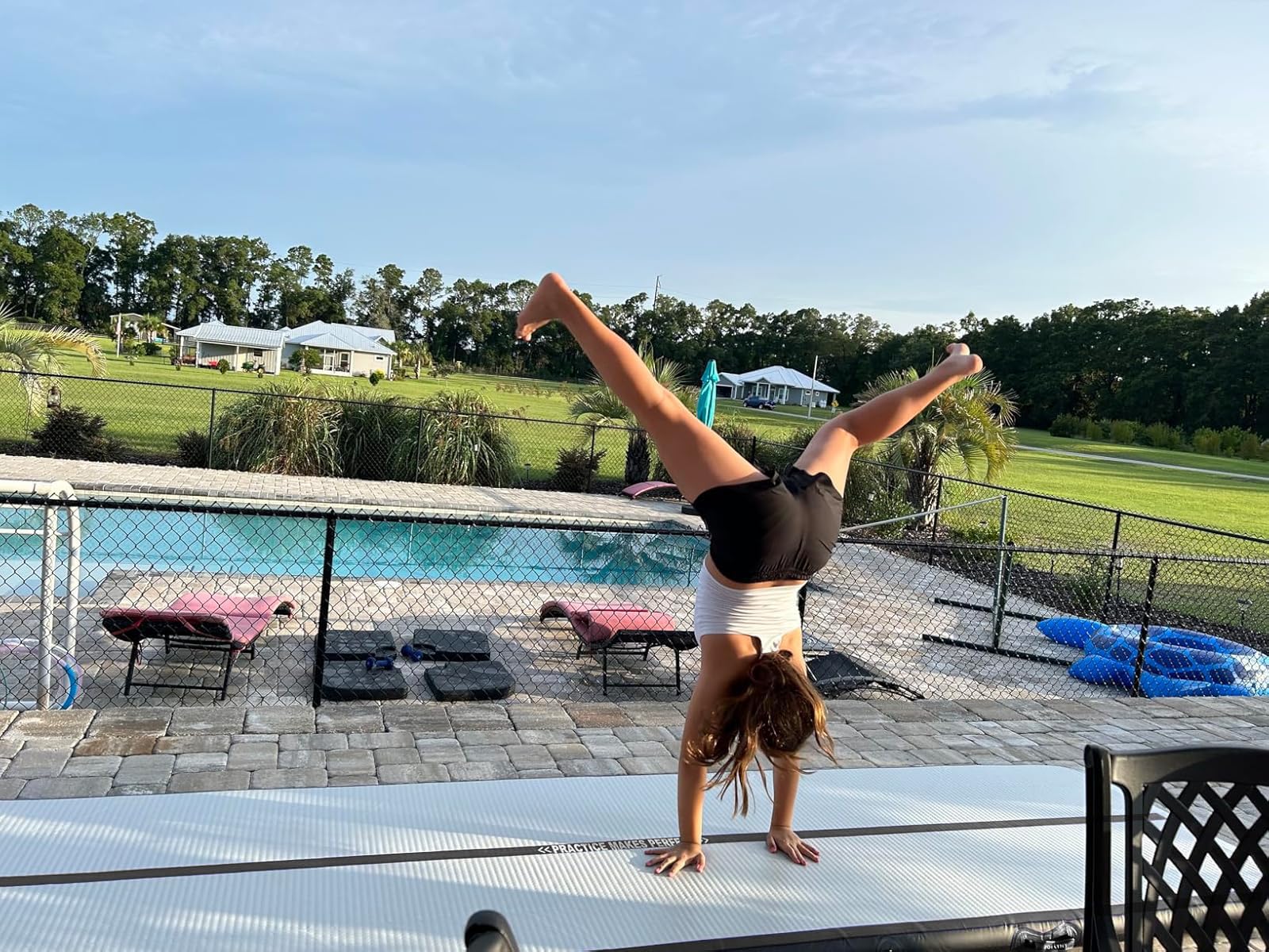 VOFiTNY Tappetino Ginnastica Artistica Di altezza Tappetino da Ginnastica Gonfiabile multiuso robusto, per casa/palestra Air Tumbling Track