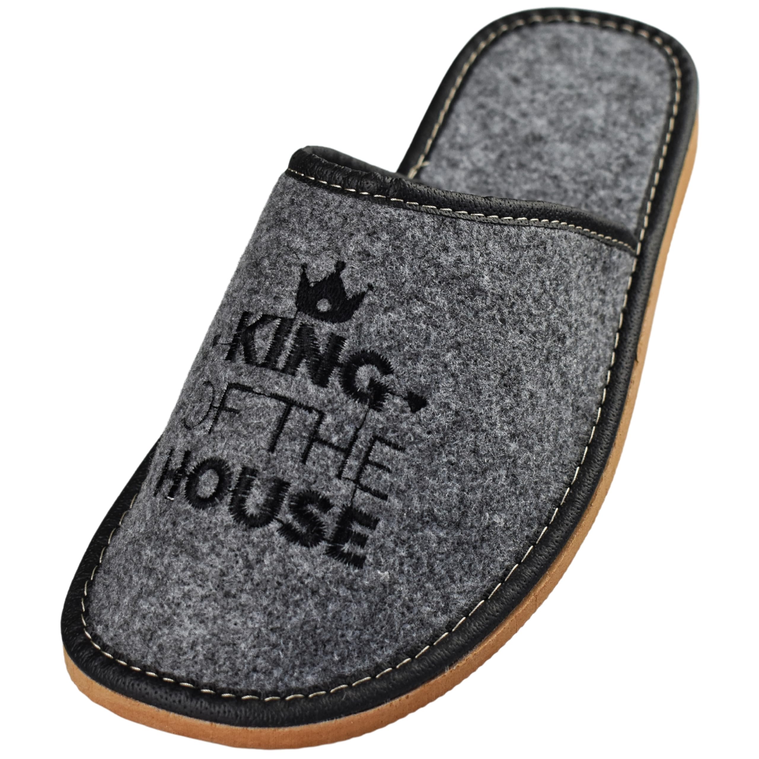 APREGGIO Herren Filzpantoffeln – Gemütlich, Stilvoll, Rutschfeste Sohle, „King of the House“ Stickerei 40/46
