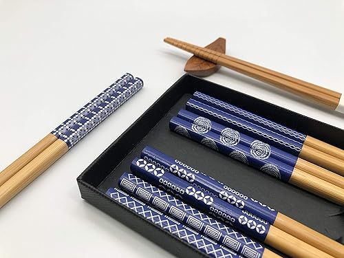 Miniatura 4 de Juego de 5 pares de palillos de bambú reutilizables, estilo japonés, aptos para lavavajillas, 8.8 pulgadas, flores azules
